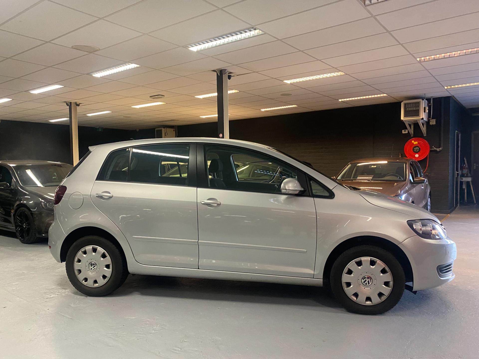 volkswagen-golf-plus-image2.jpg