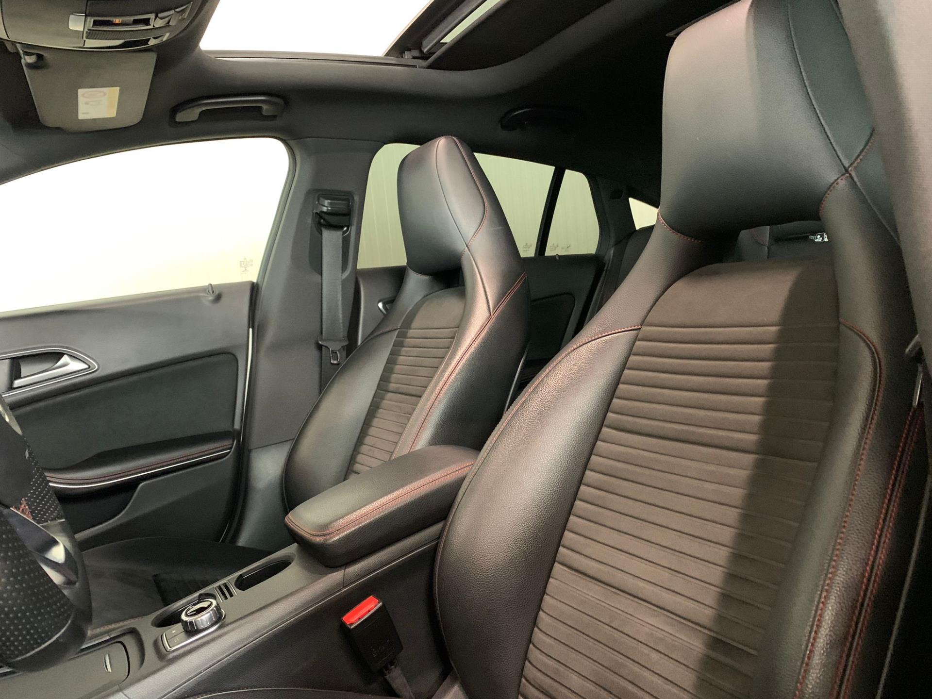 mercedes-benz-cla-klasse-image4.jpg