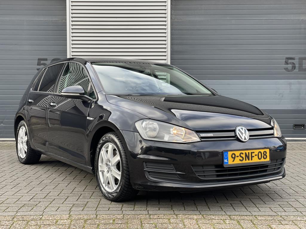 volkswagen-golf-image6.jpg