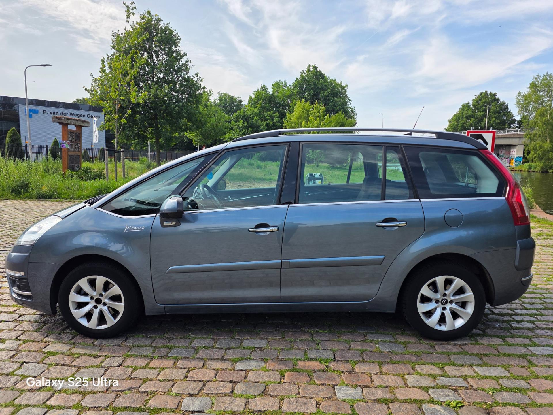 citroen-grand-c4-picasso-image5.jpg
