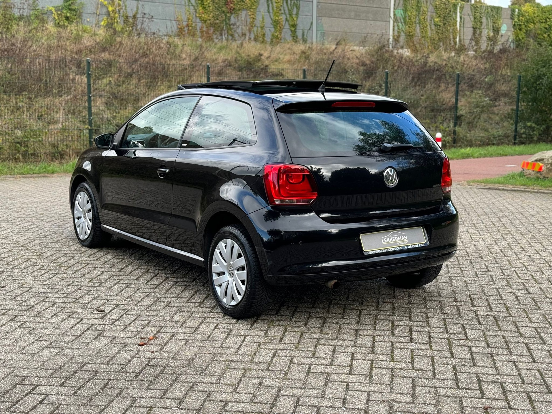 volkswagen-polo-image2.jpg