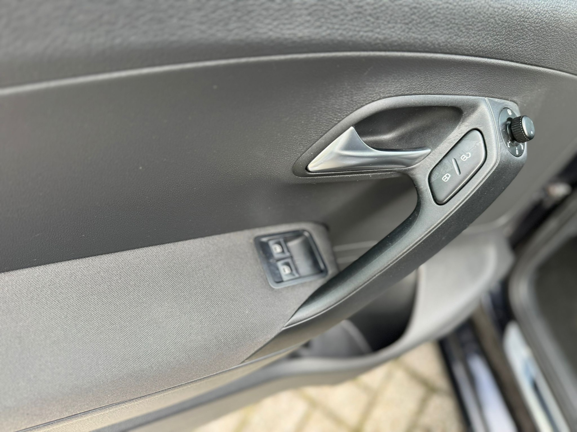 volkswagen-polo-image7.jpg