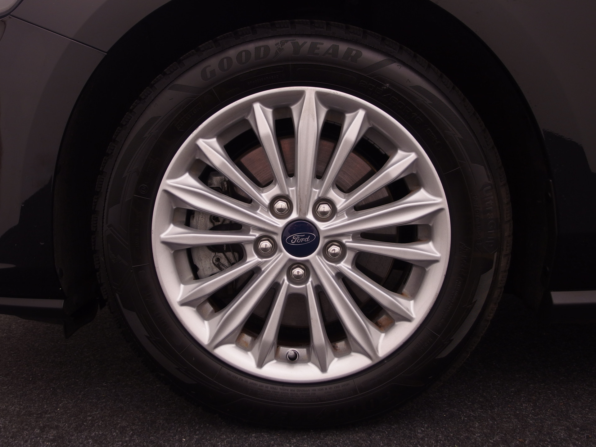 ford-focus-wagon-image5.jpg