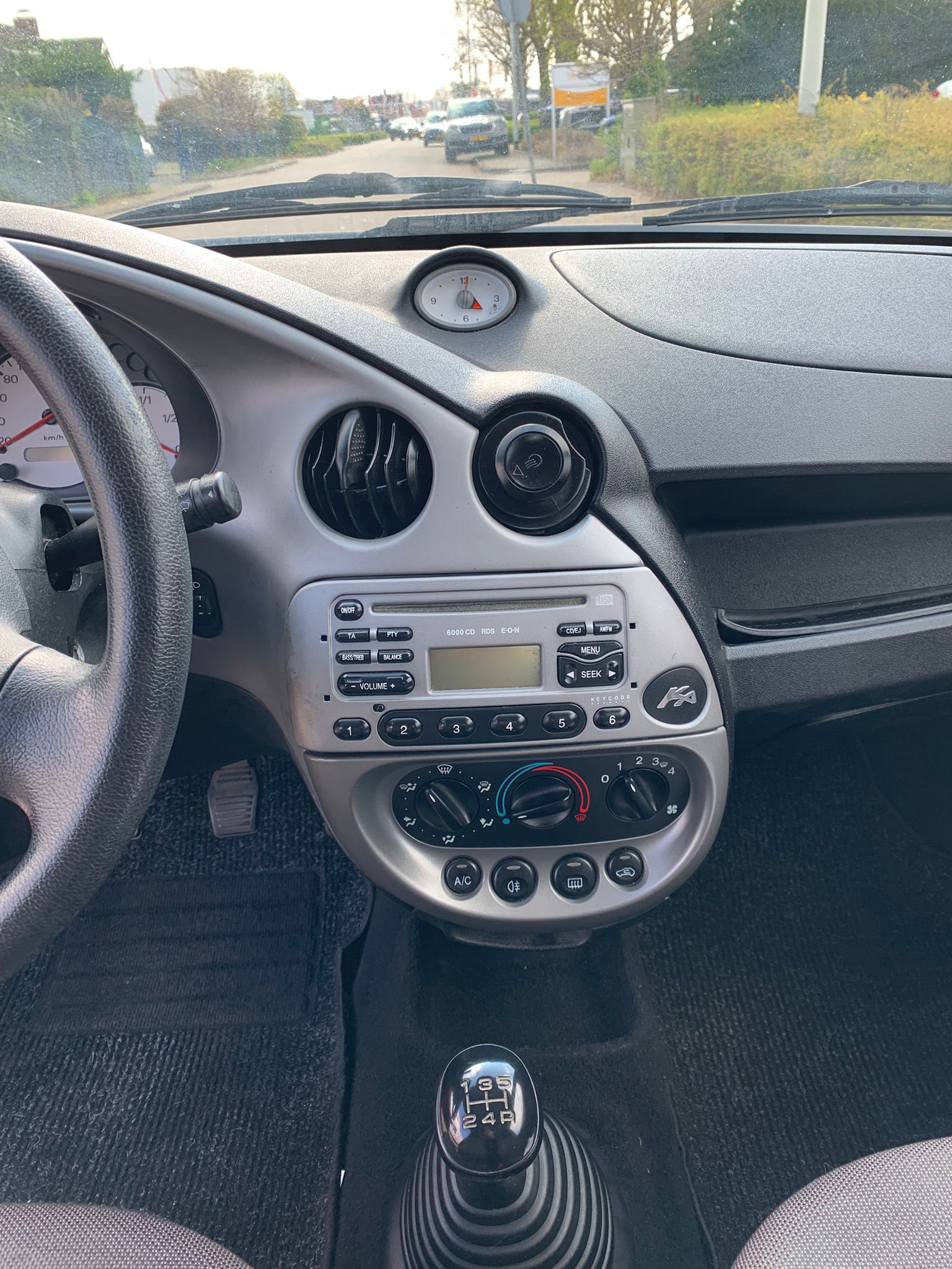 ford-ka-image8.jpg