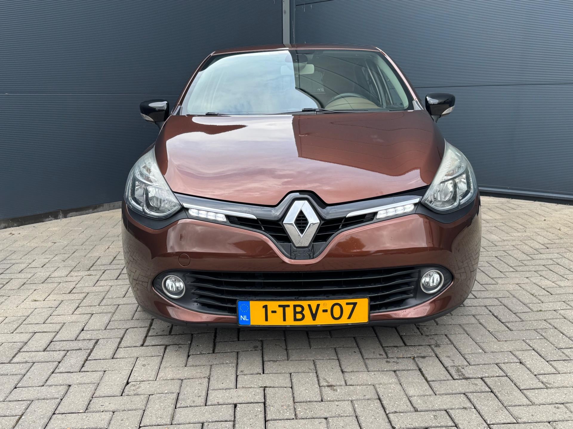 renault-clio-image10.jpg