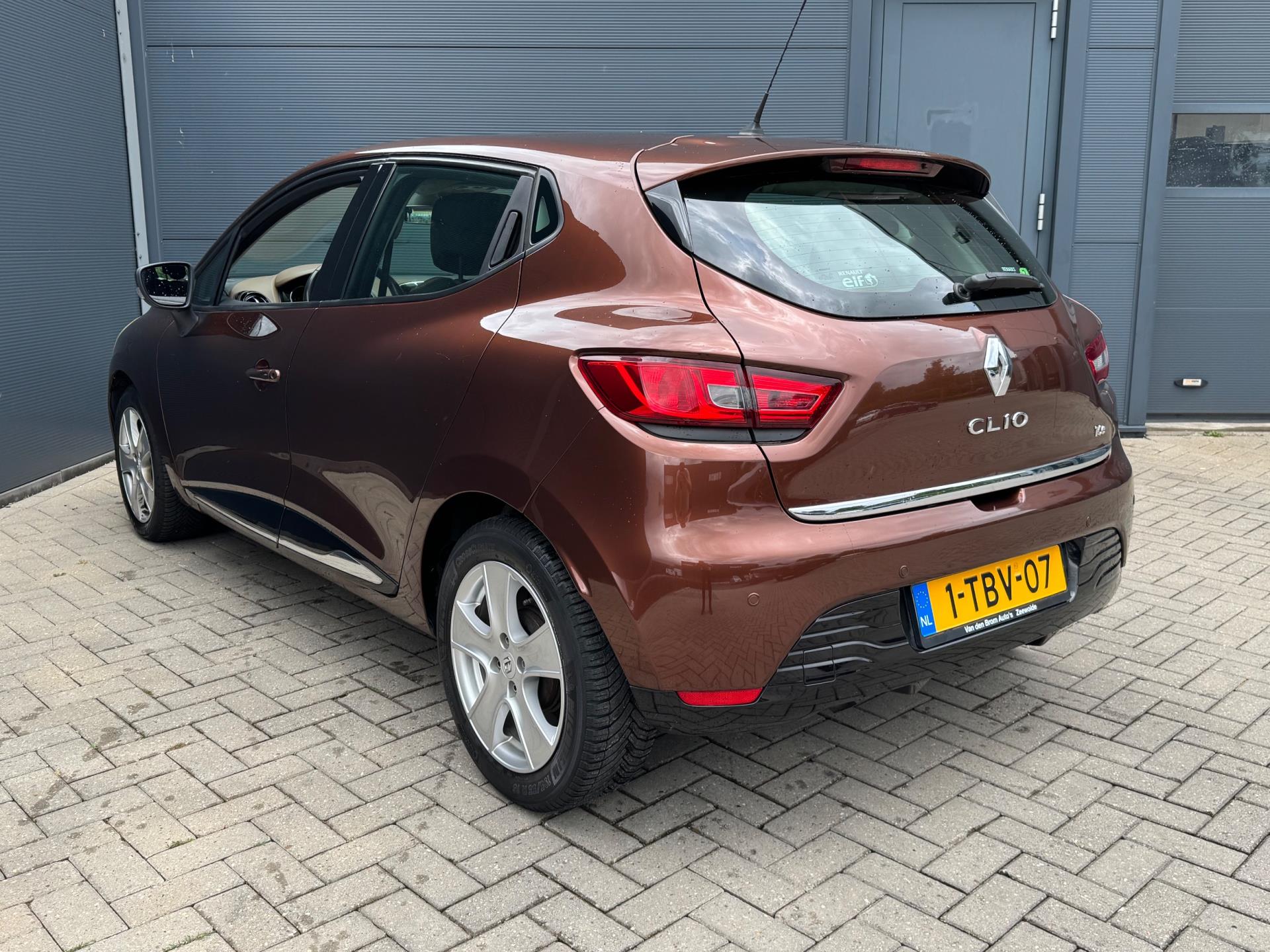 renault-clio-image4.jpg
