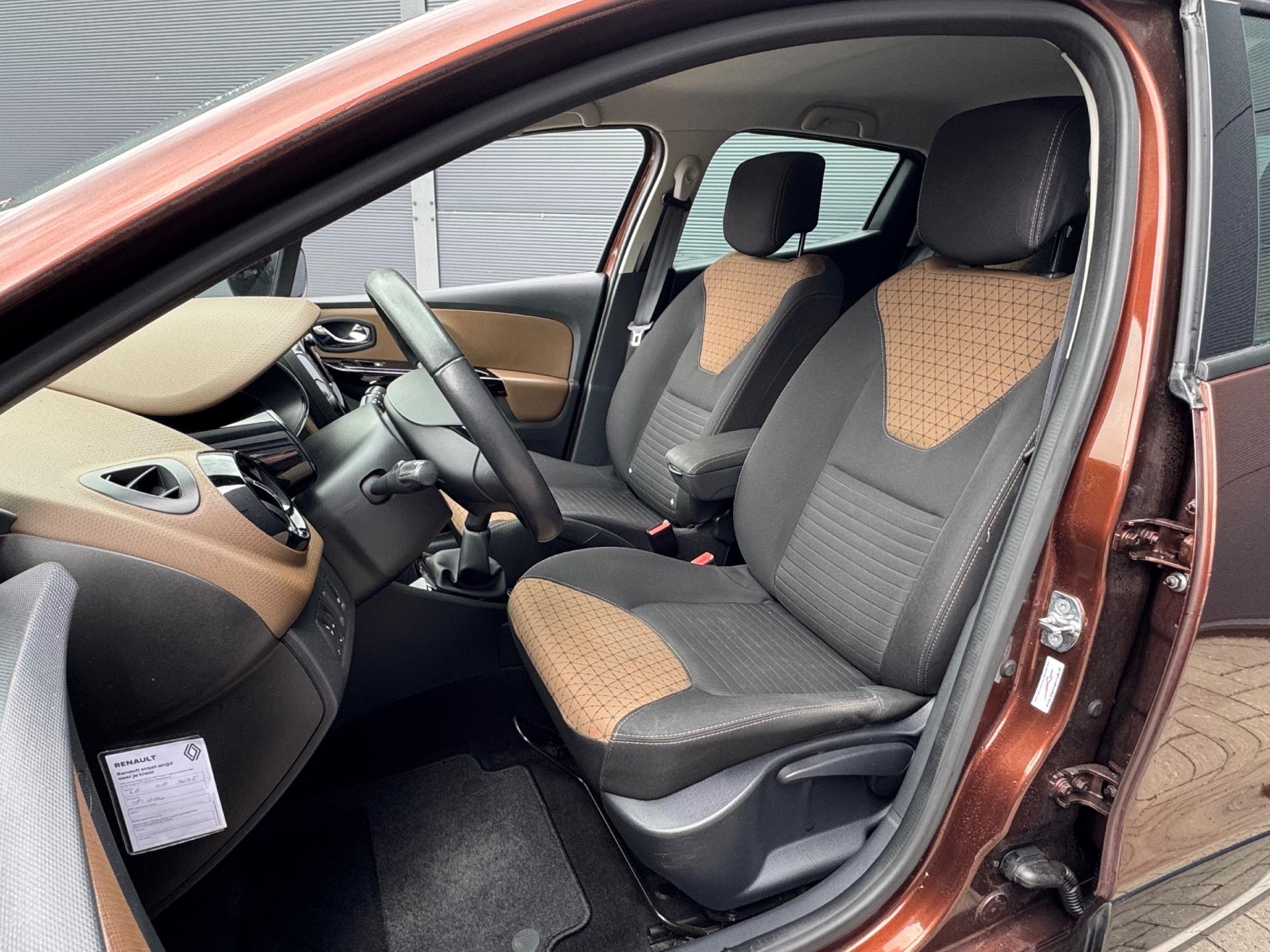 renault-clio-image6.jpg
