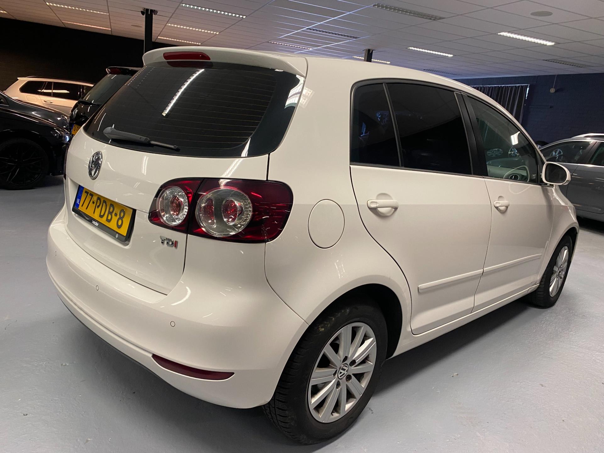 volkswagen-golf-plus-image3.jpg
