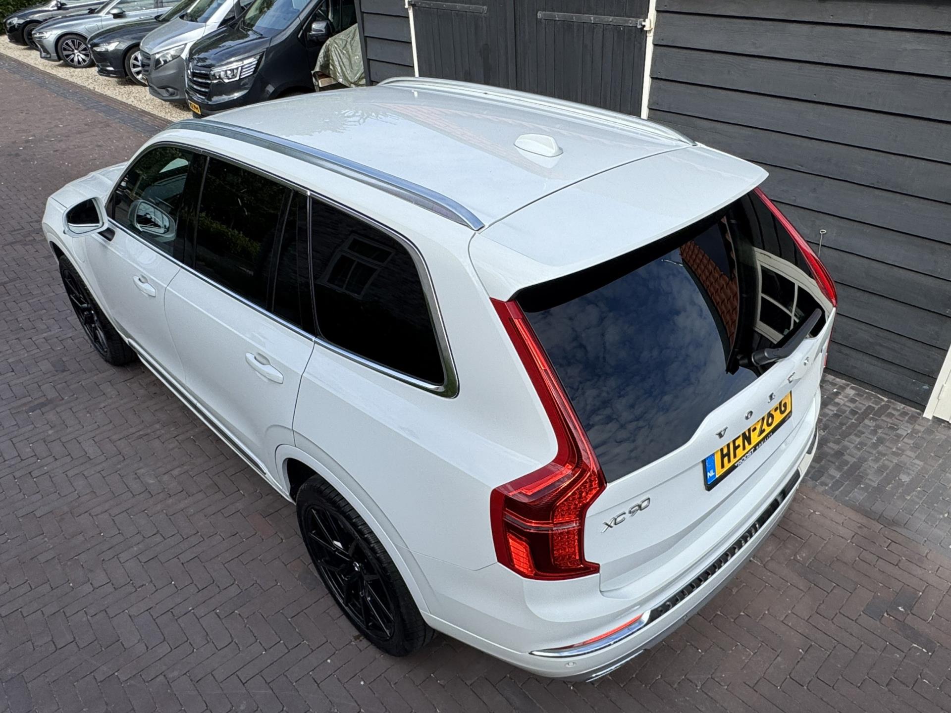volvo-xc90-image3.jpg