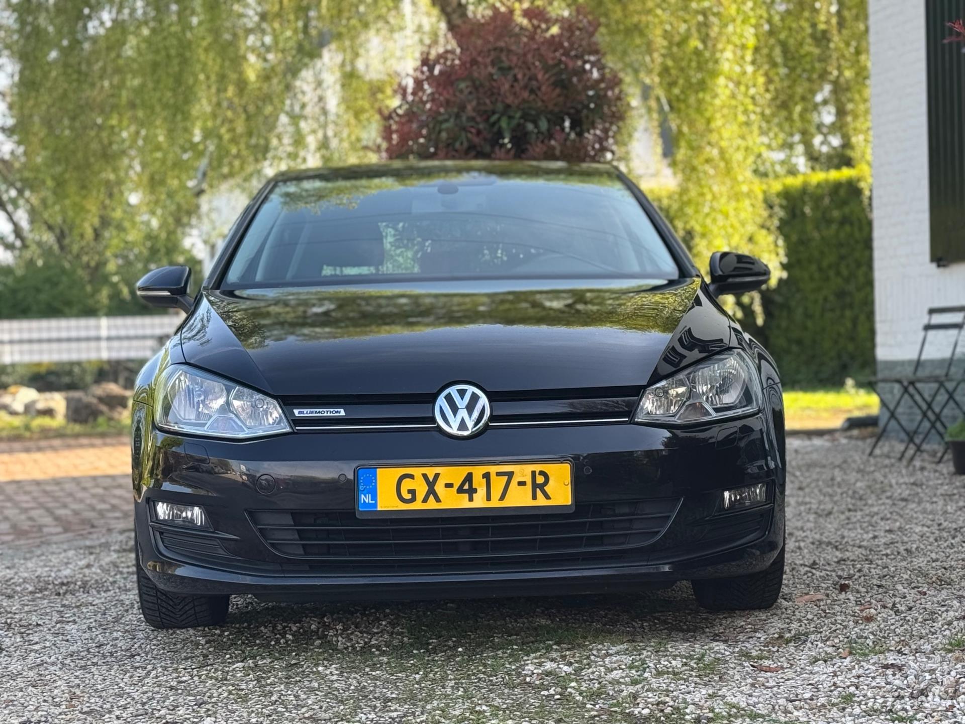 volkswagen-golf-image2.jpg