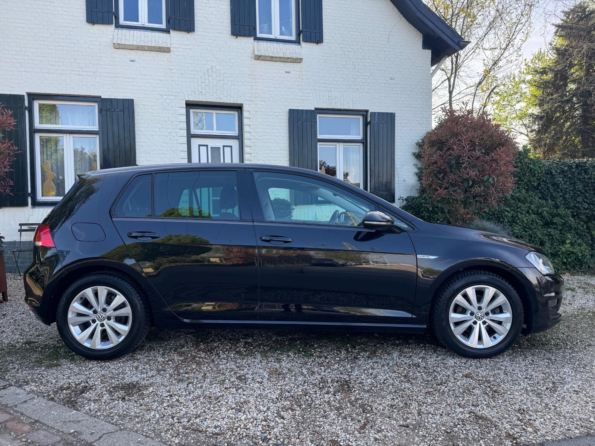 volkswagen-golf-image5.jpg