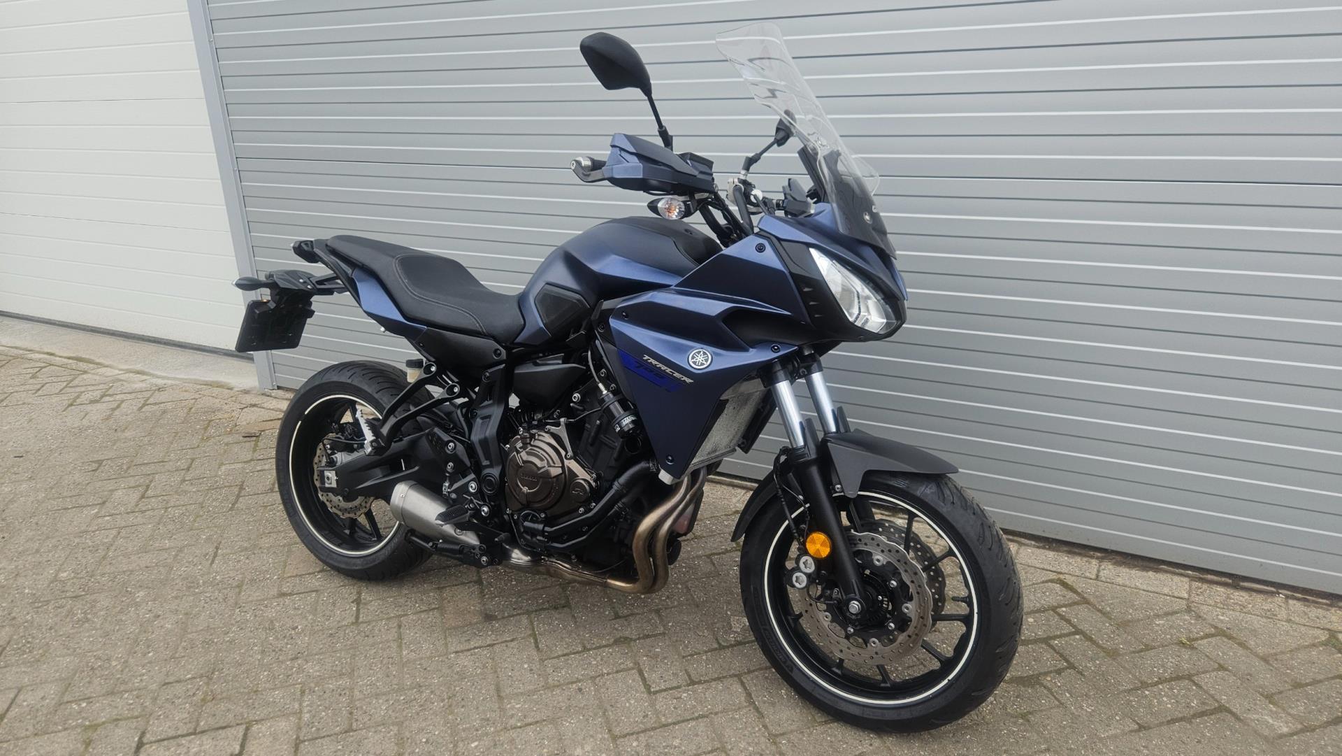 yamaha--image6.jpg