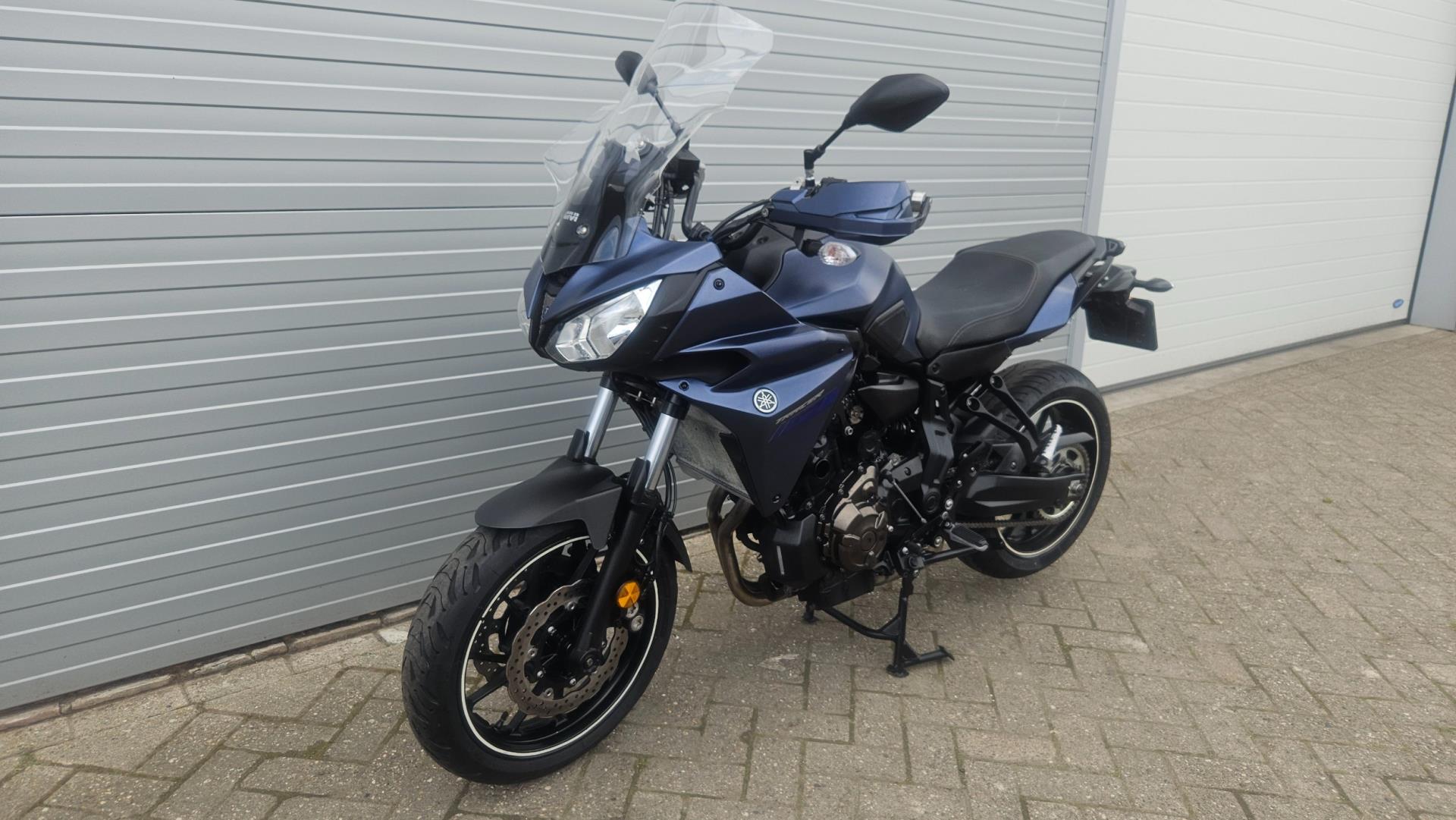 yamaha--image7.jpg