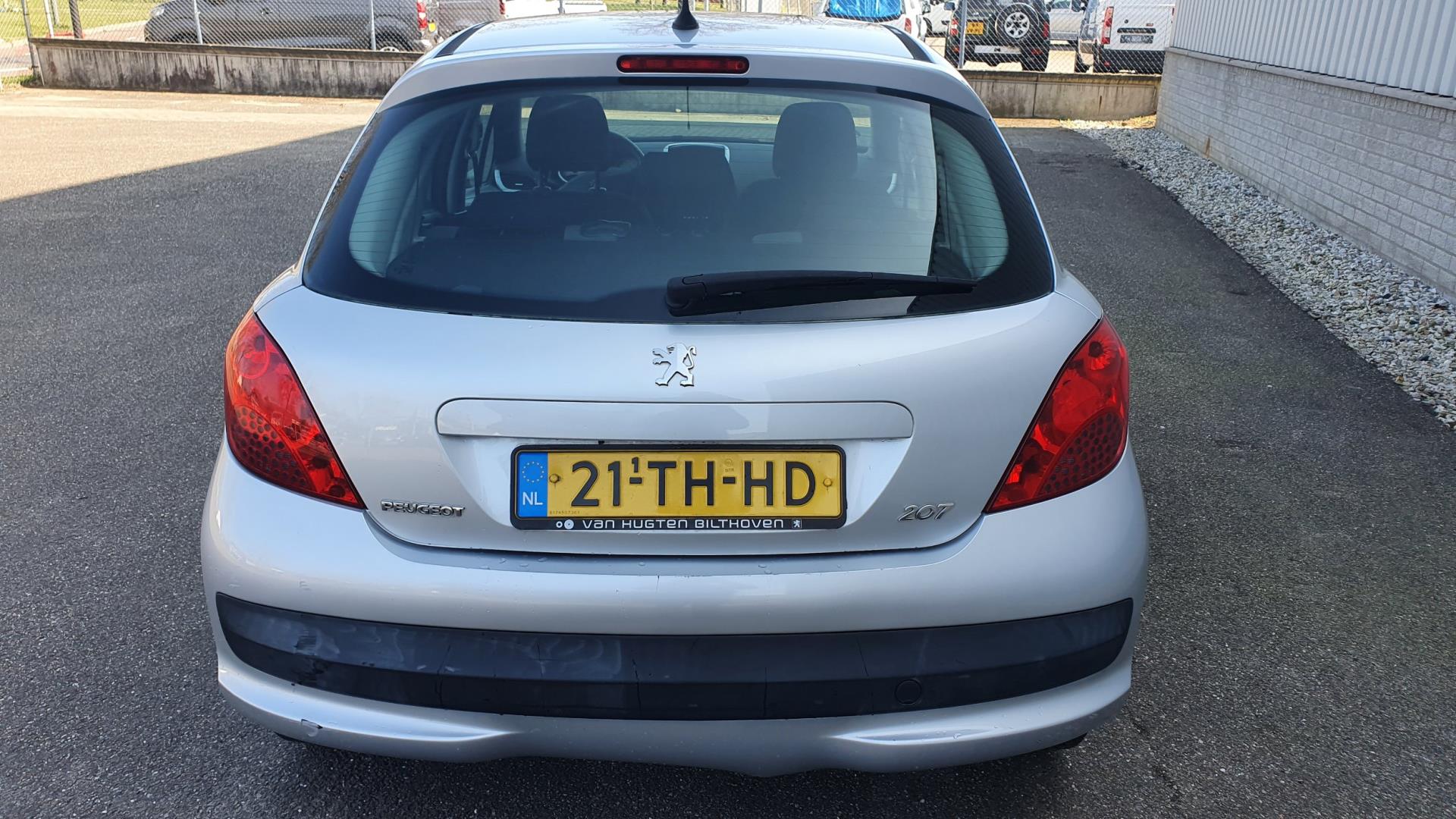 peugeot-207-image3.jpg