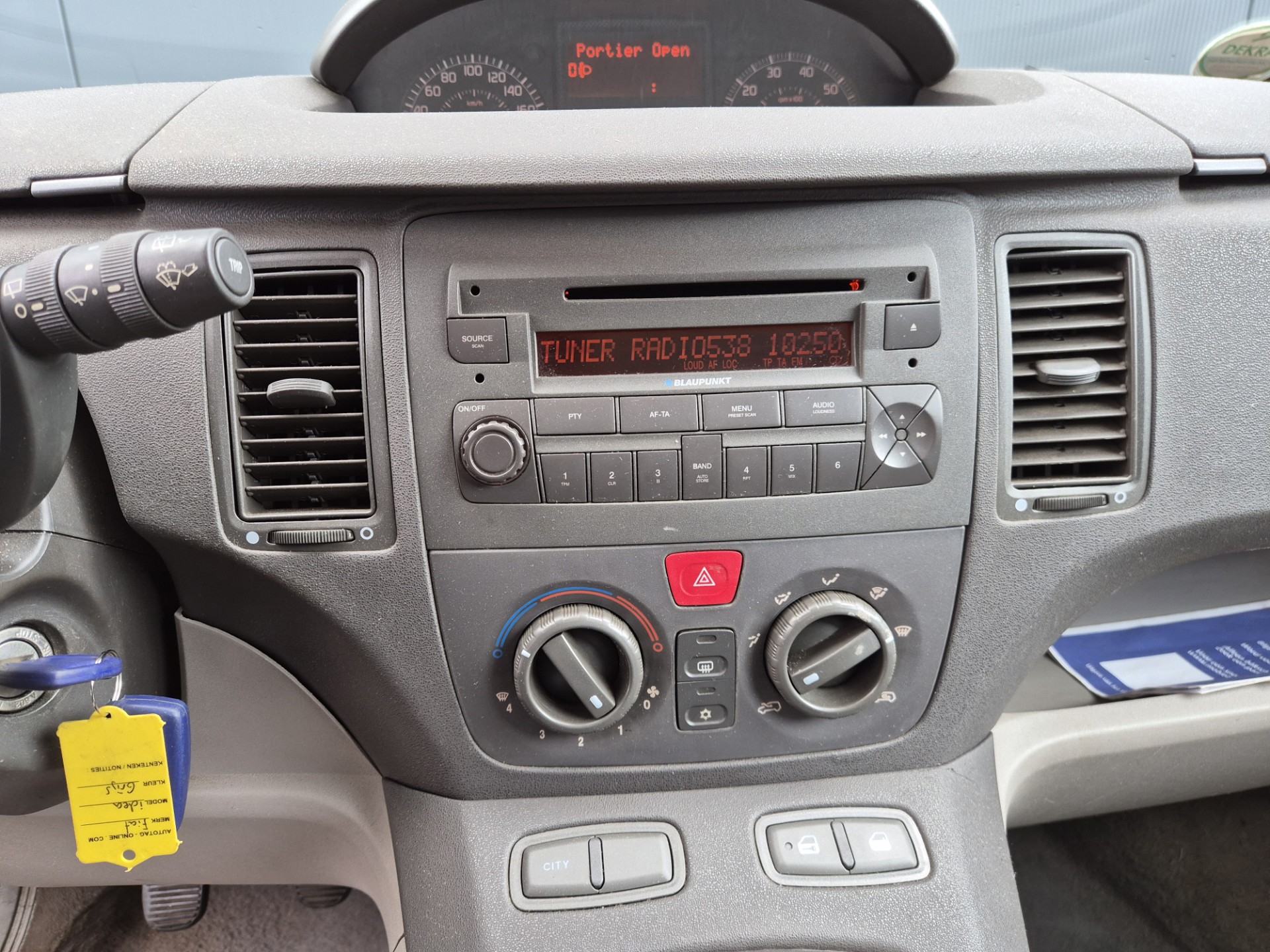 fiat-idea-image4.jpg