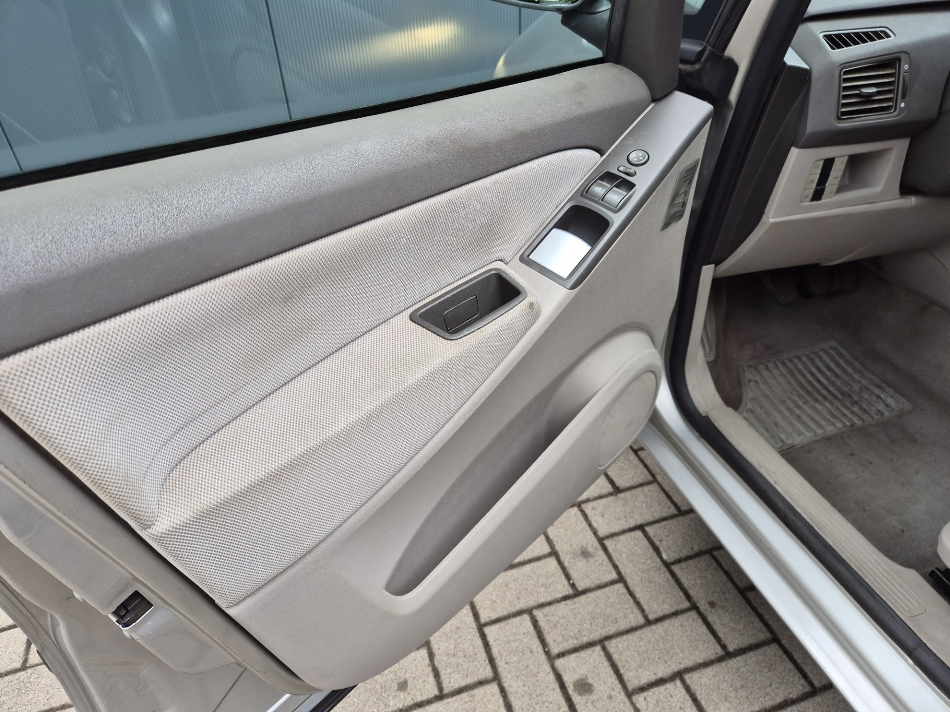 fiat-idea-image7.jpg