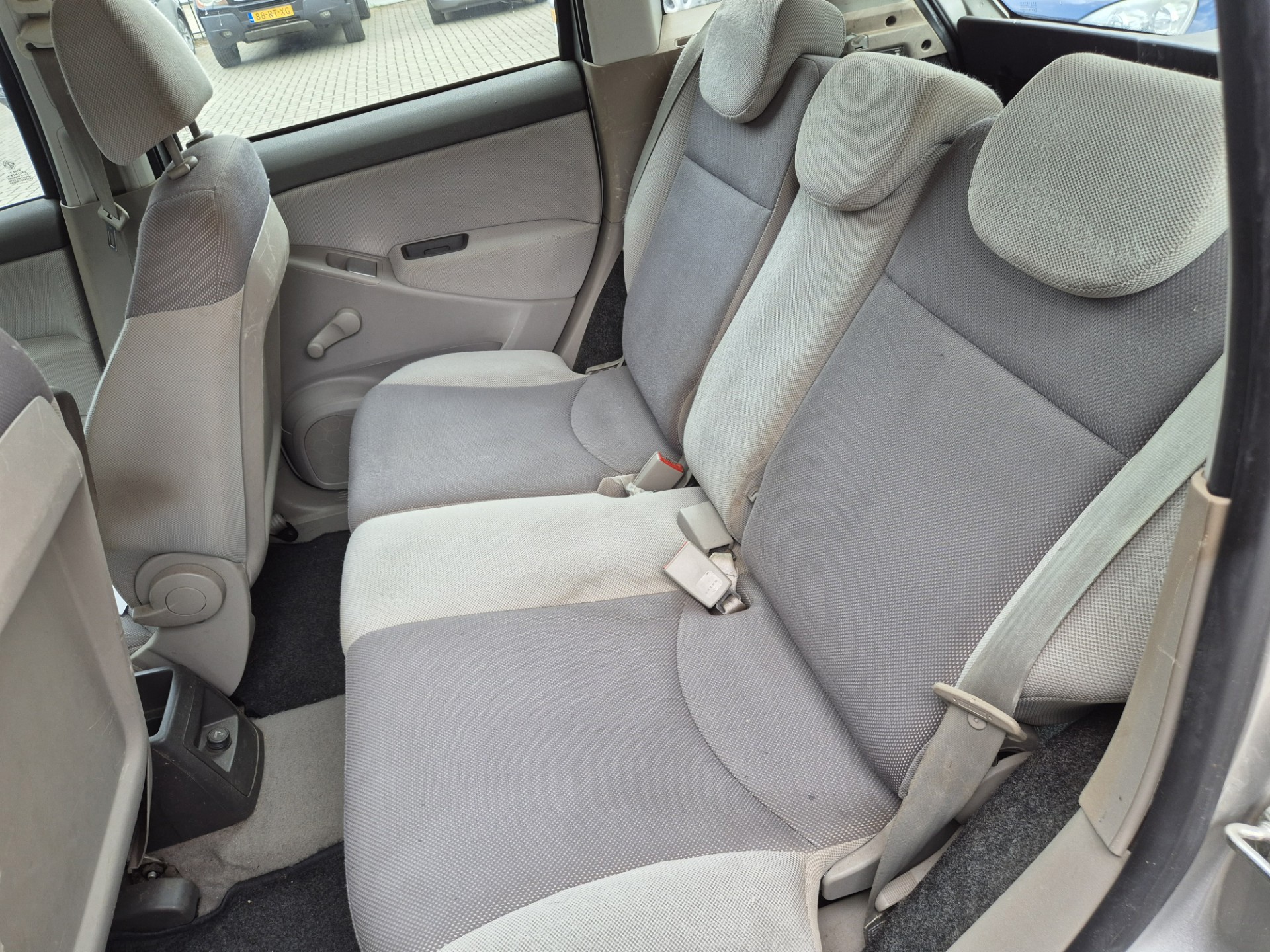 fiat-idea-image9.jpg