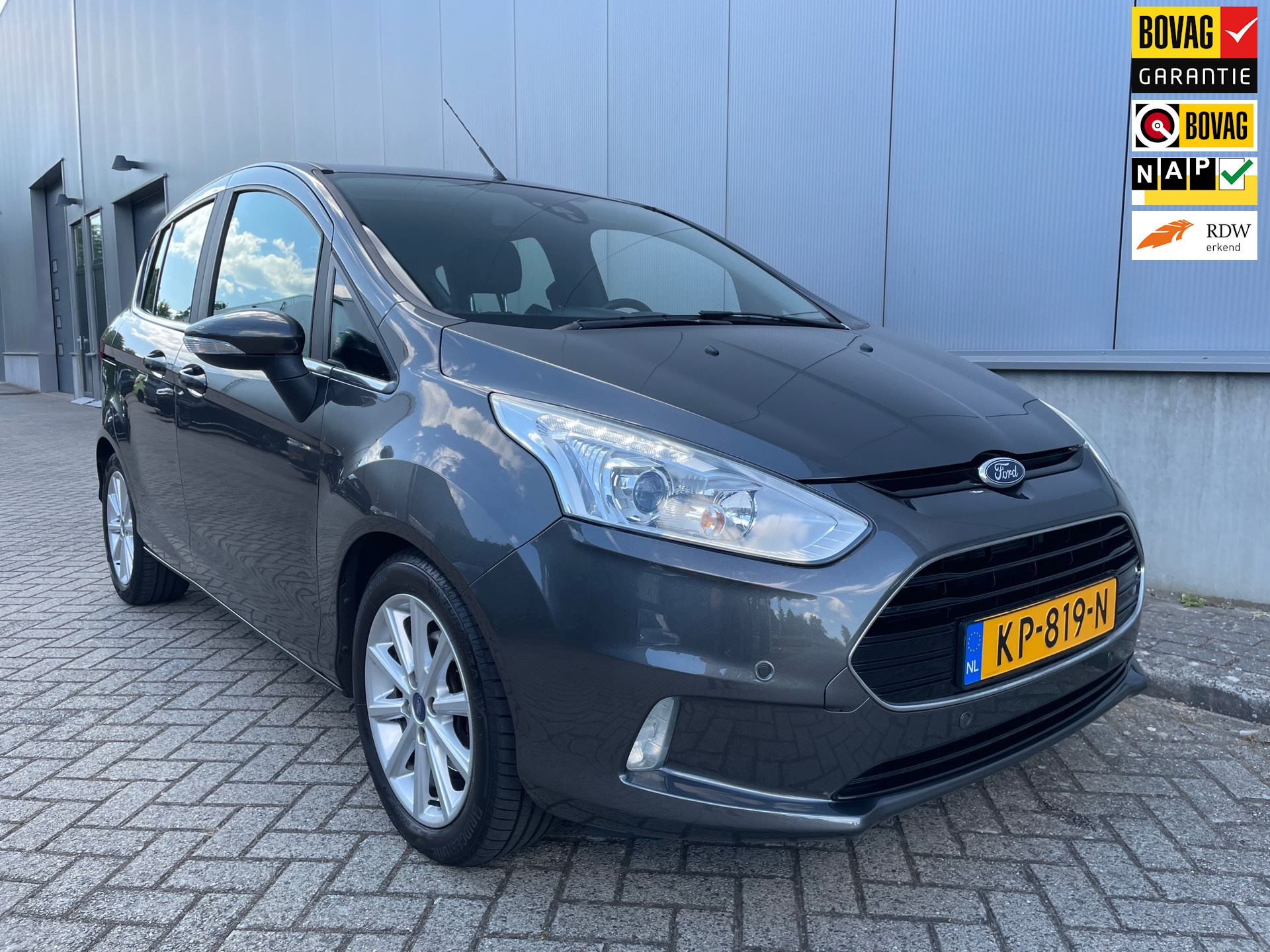 125269590/ford-b-max-image1.jpg