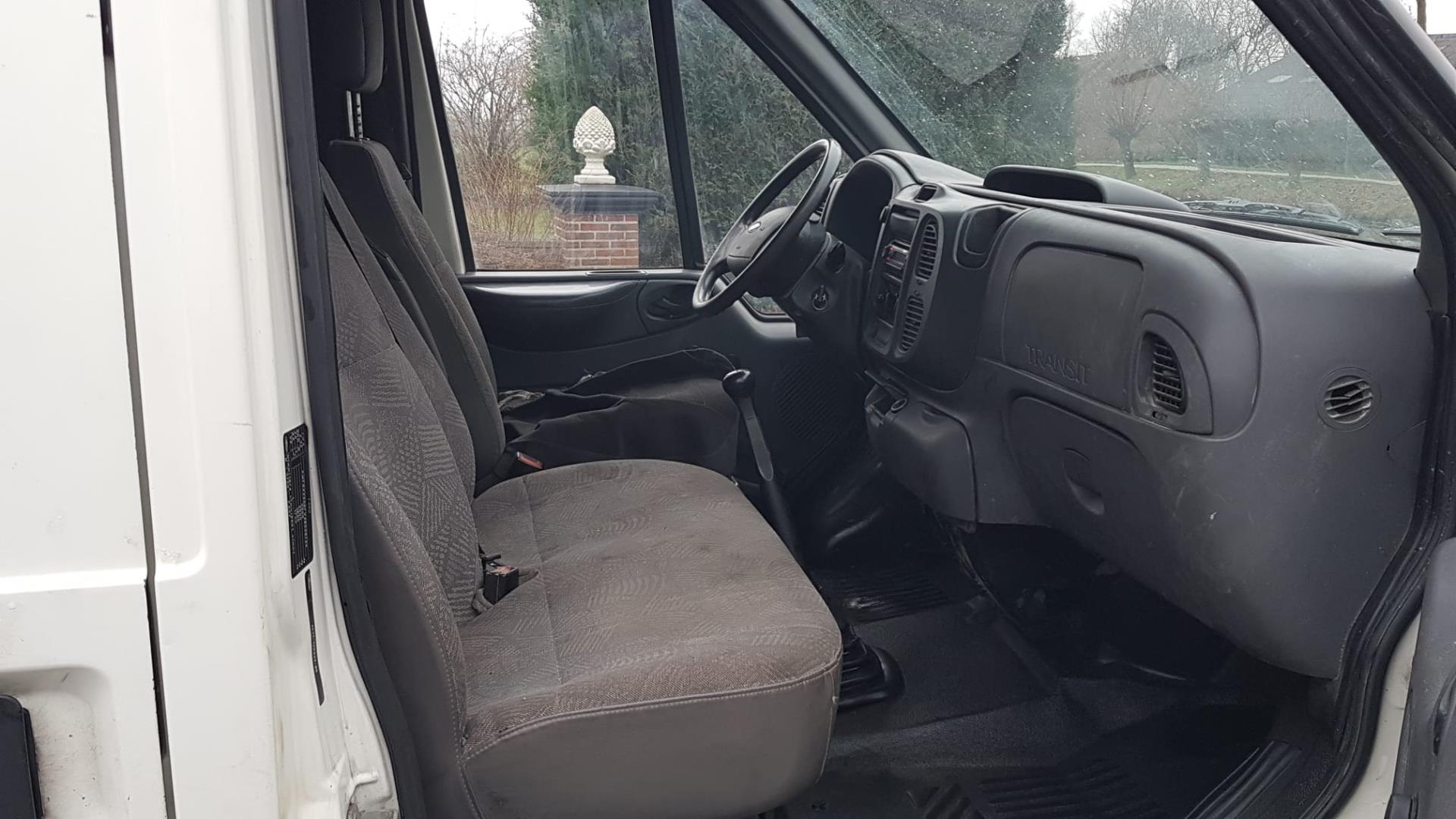 ford-transit-image10.jpg