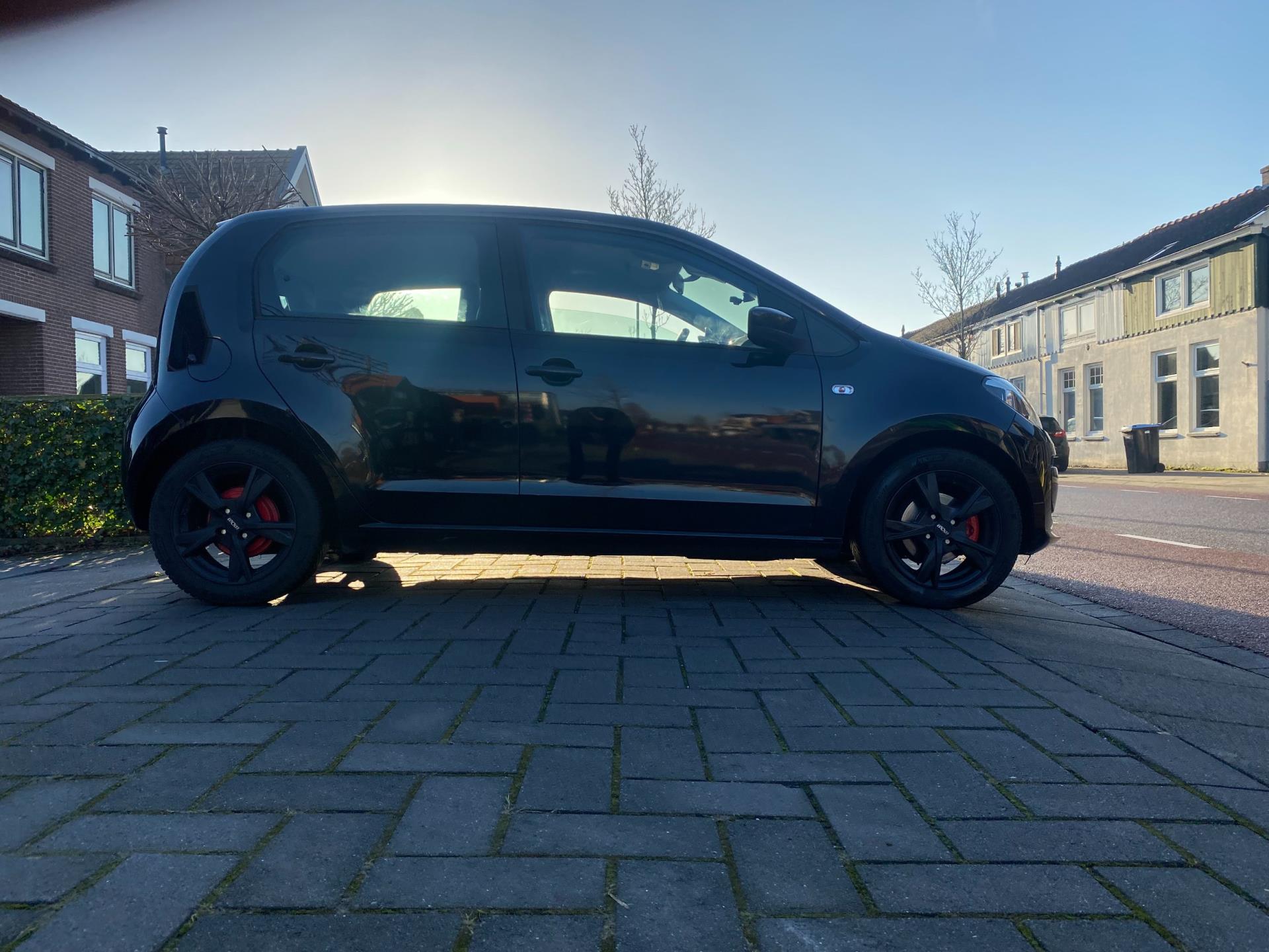 volkswagen-up!-image4.jpg