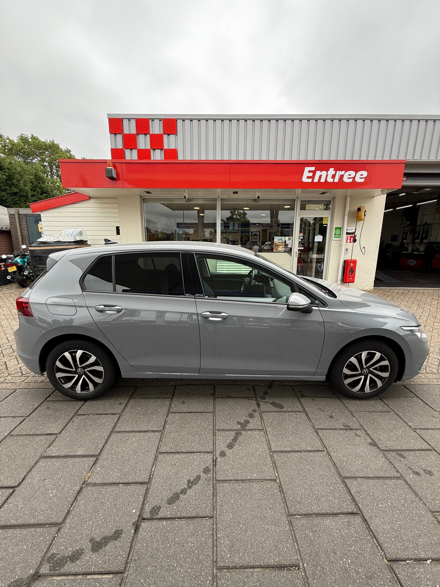volkswagen-golf-image5.jpg