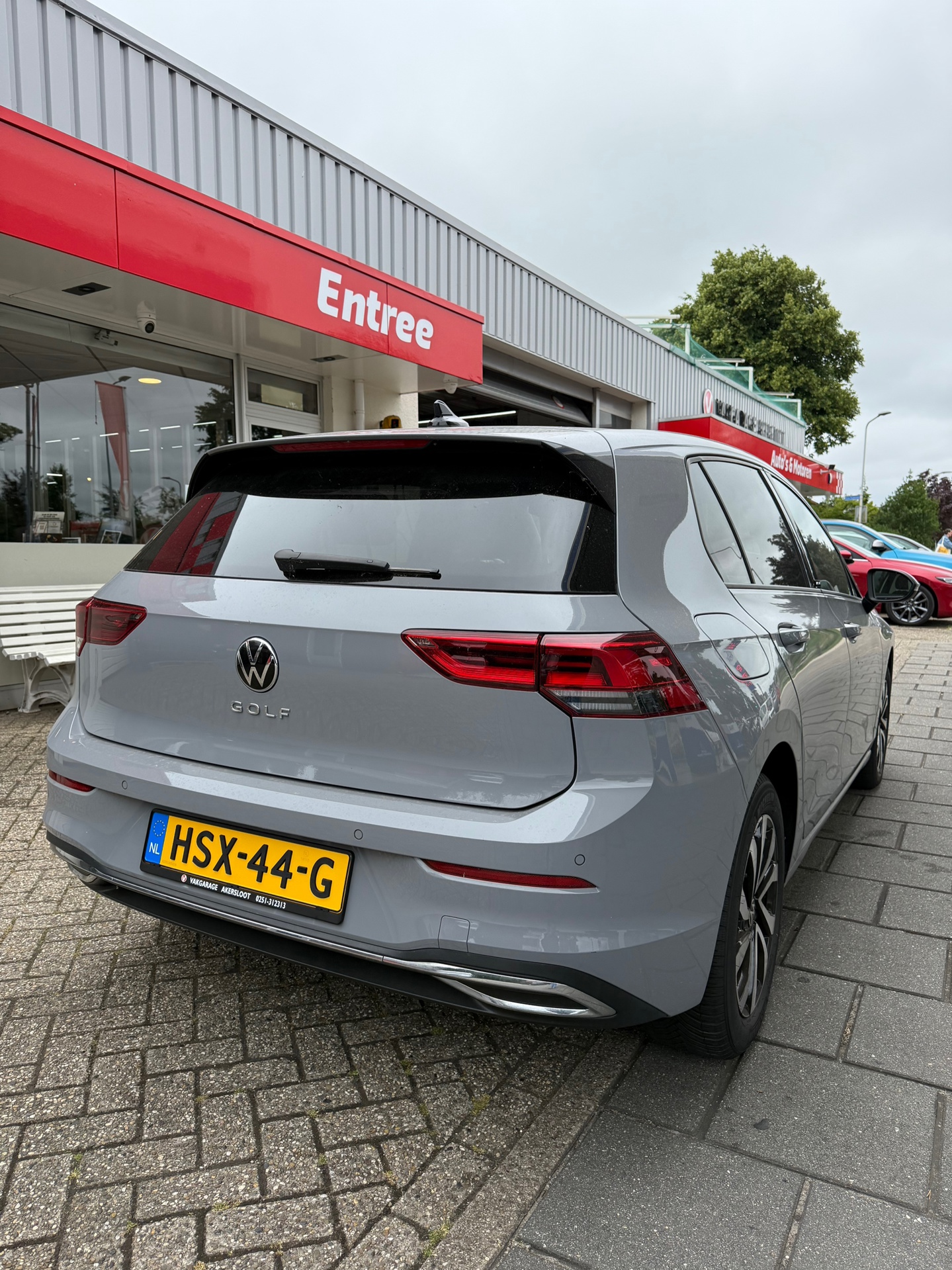 volkswagen-golf-image6.jpg