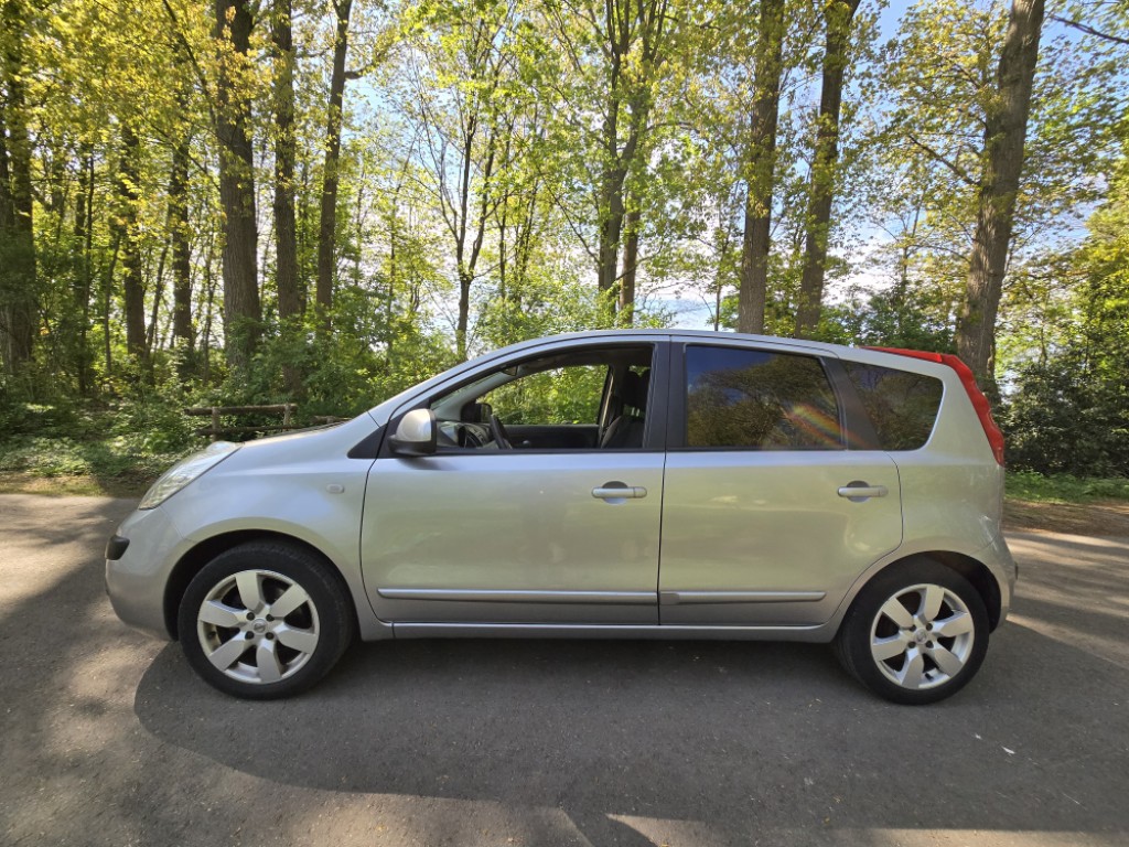 nissan-note-image6.jpg