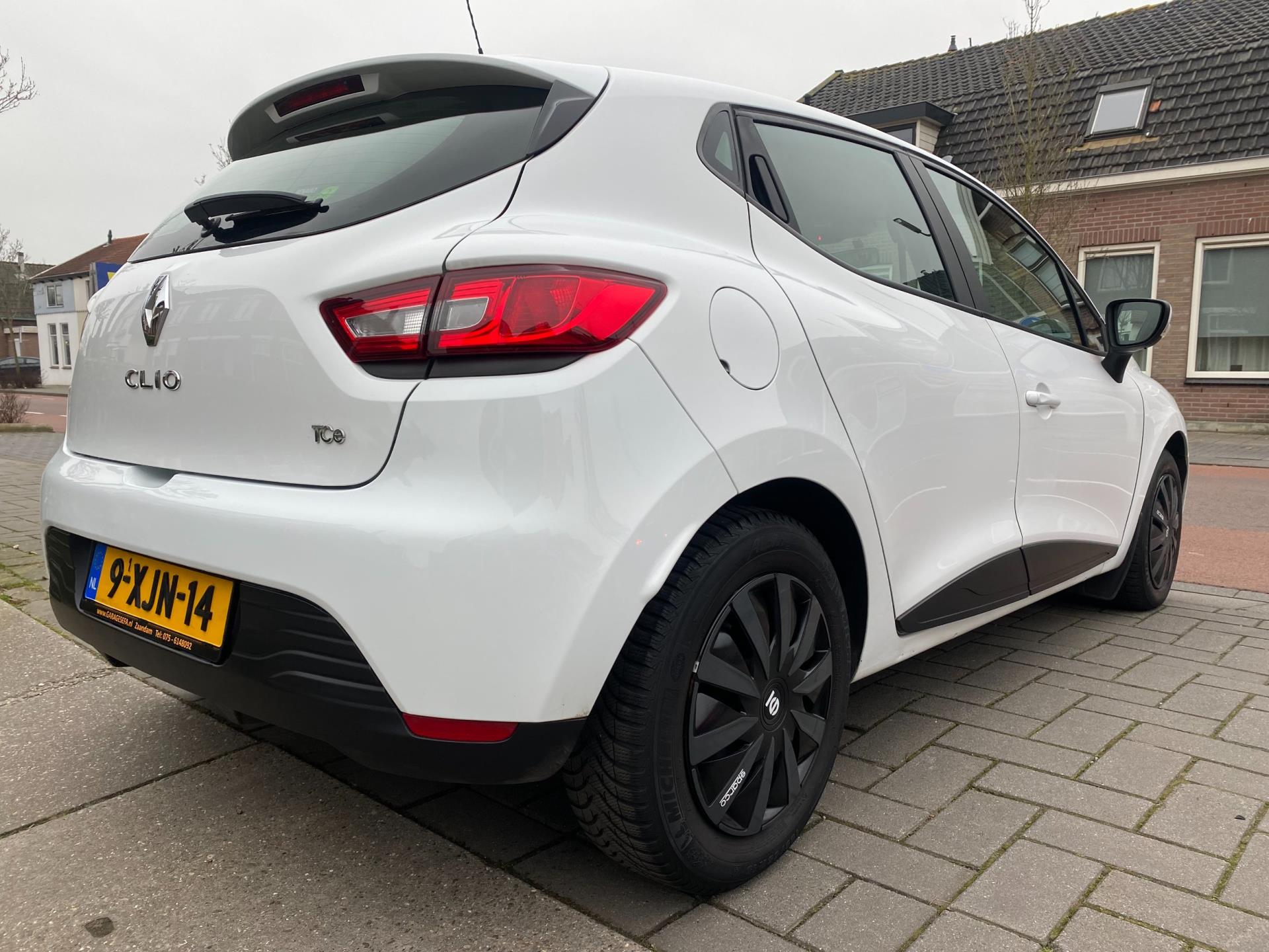 renault-clio-image4.jpg