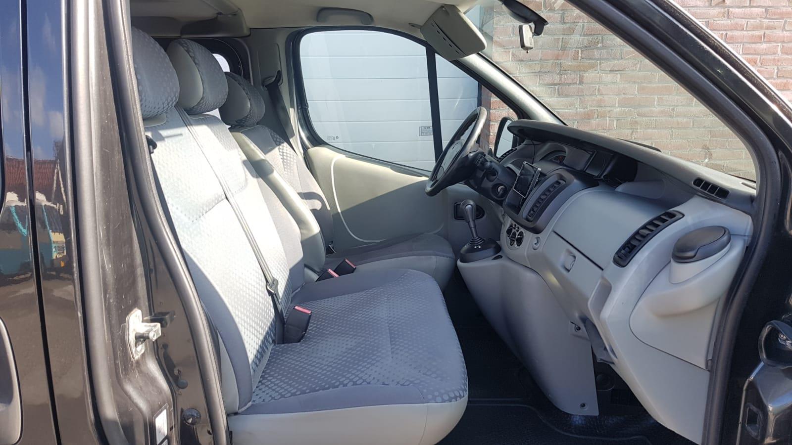 renault-trafic-image9.jpg
