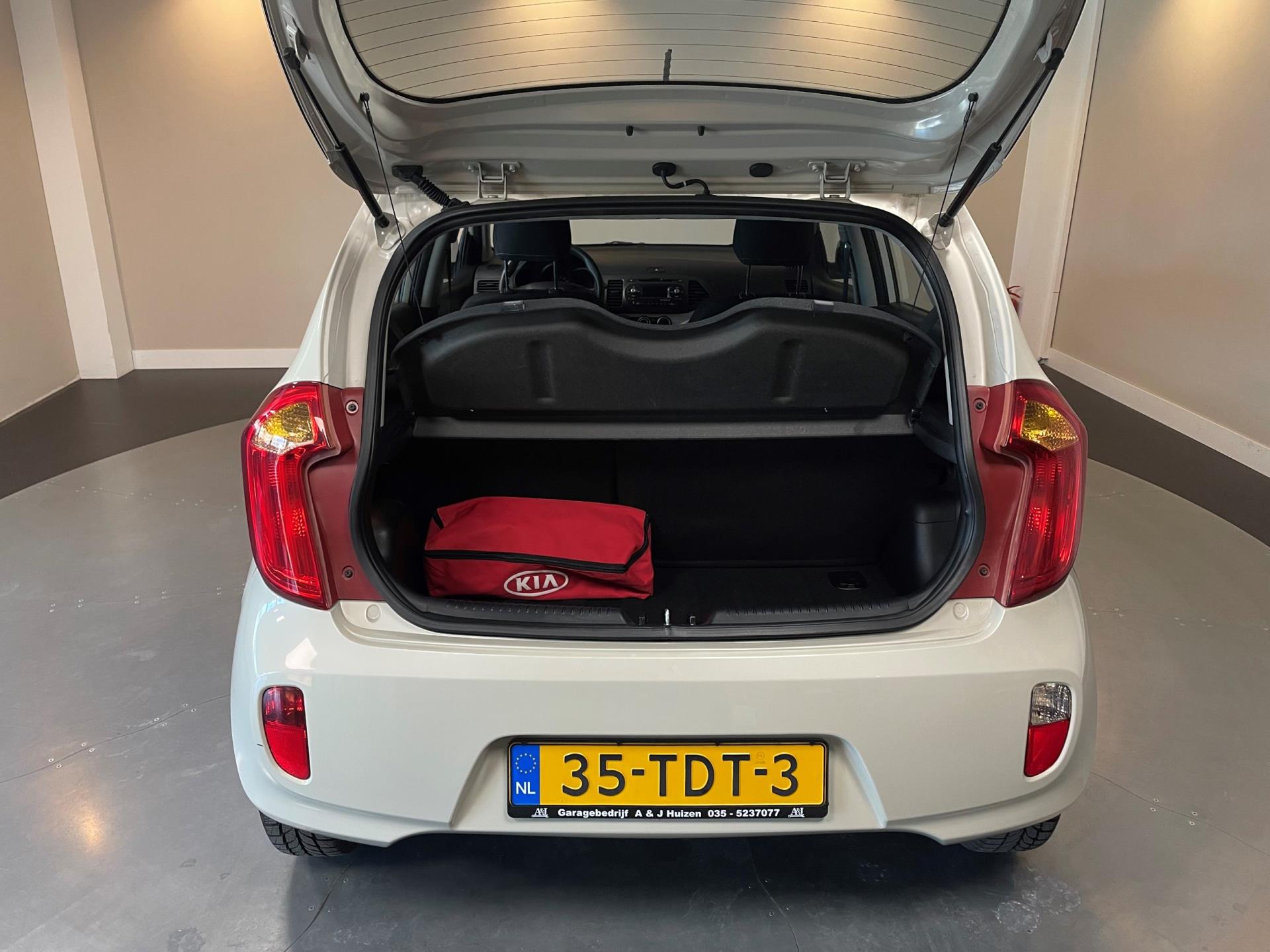 kia-picanto-image9.jpg
