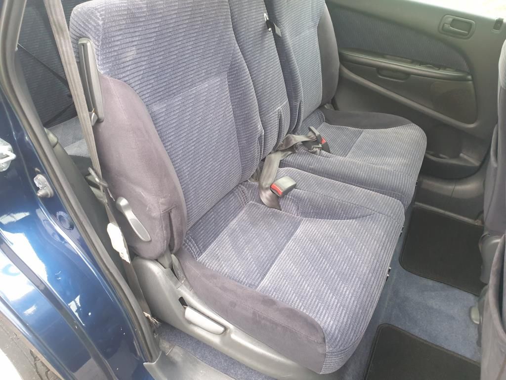 honda-stream-image6.jpg