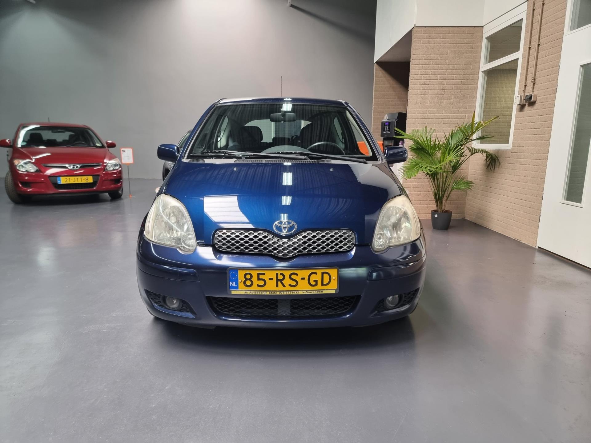 toyota-yaris-image3.jpg