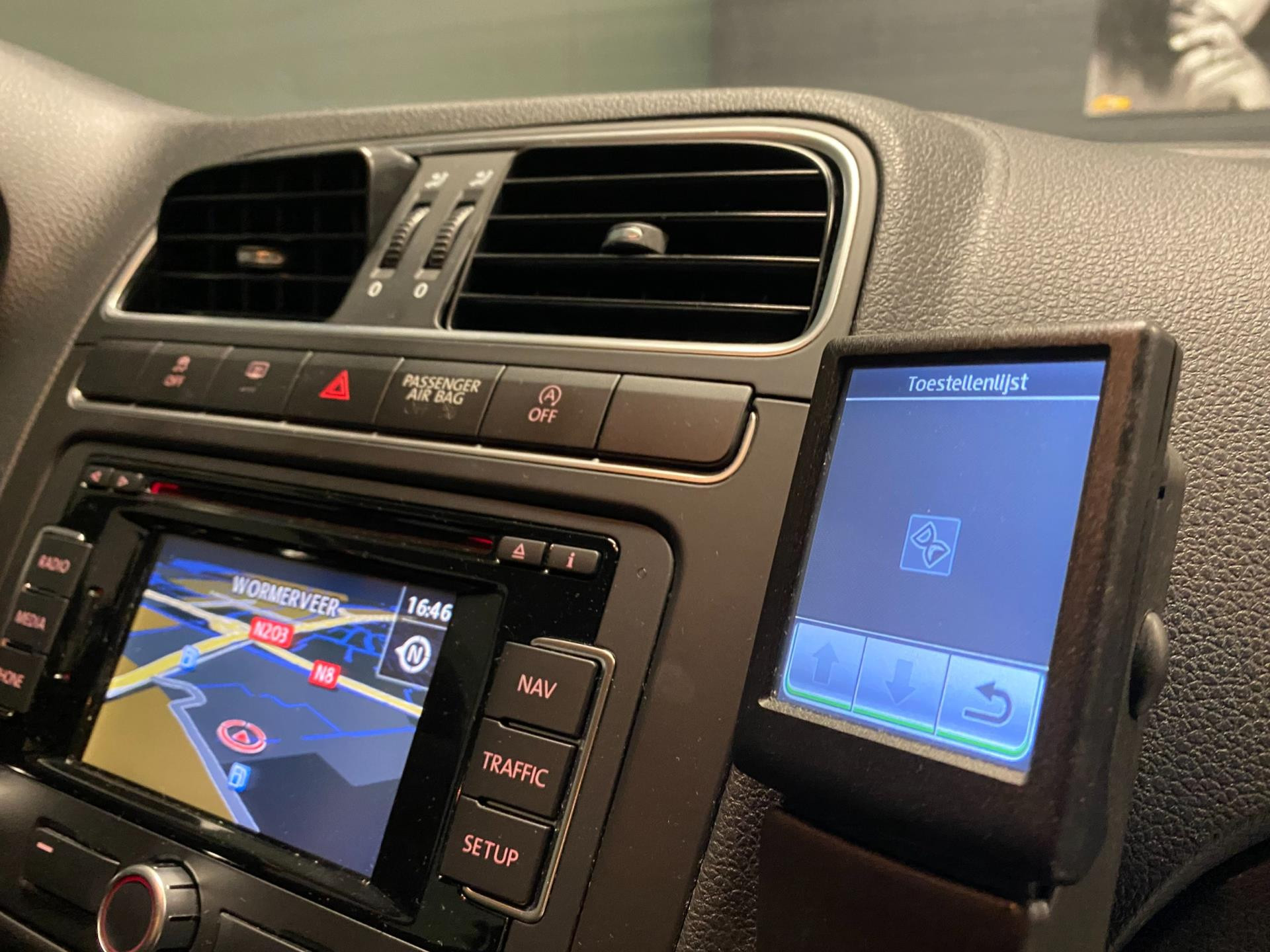 volkswagen-polo-image8.jpg