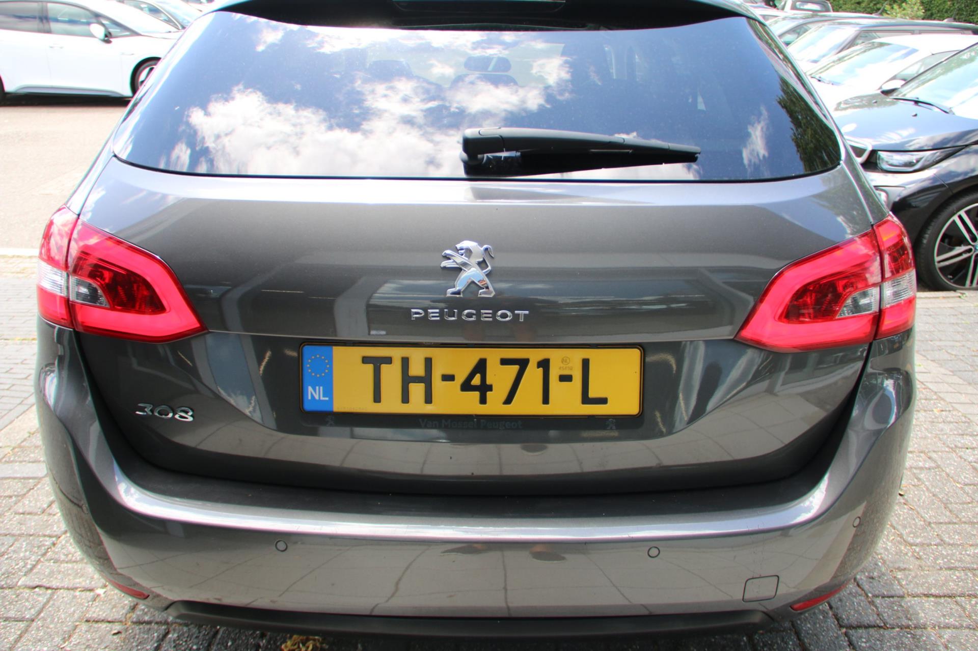 peugeot-308-image6.jpg