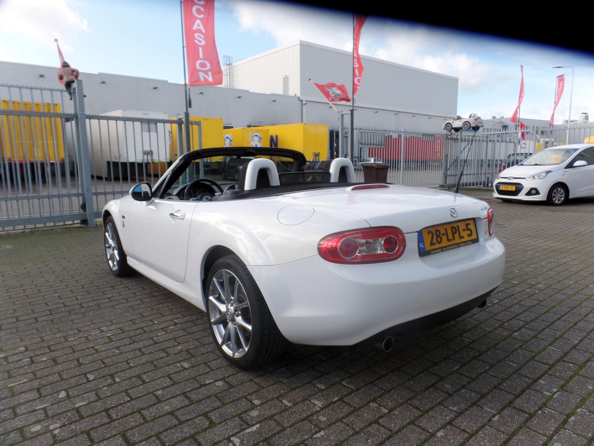 mazda-mx-5-image10.jpg