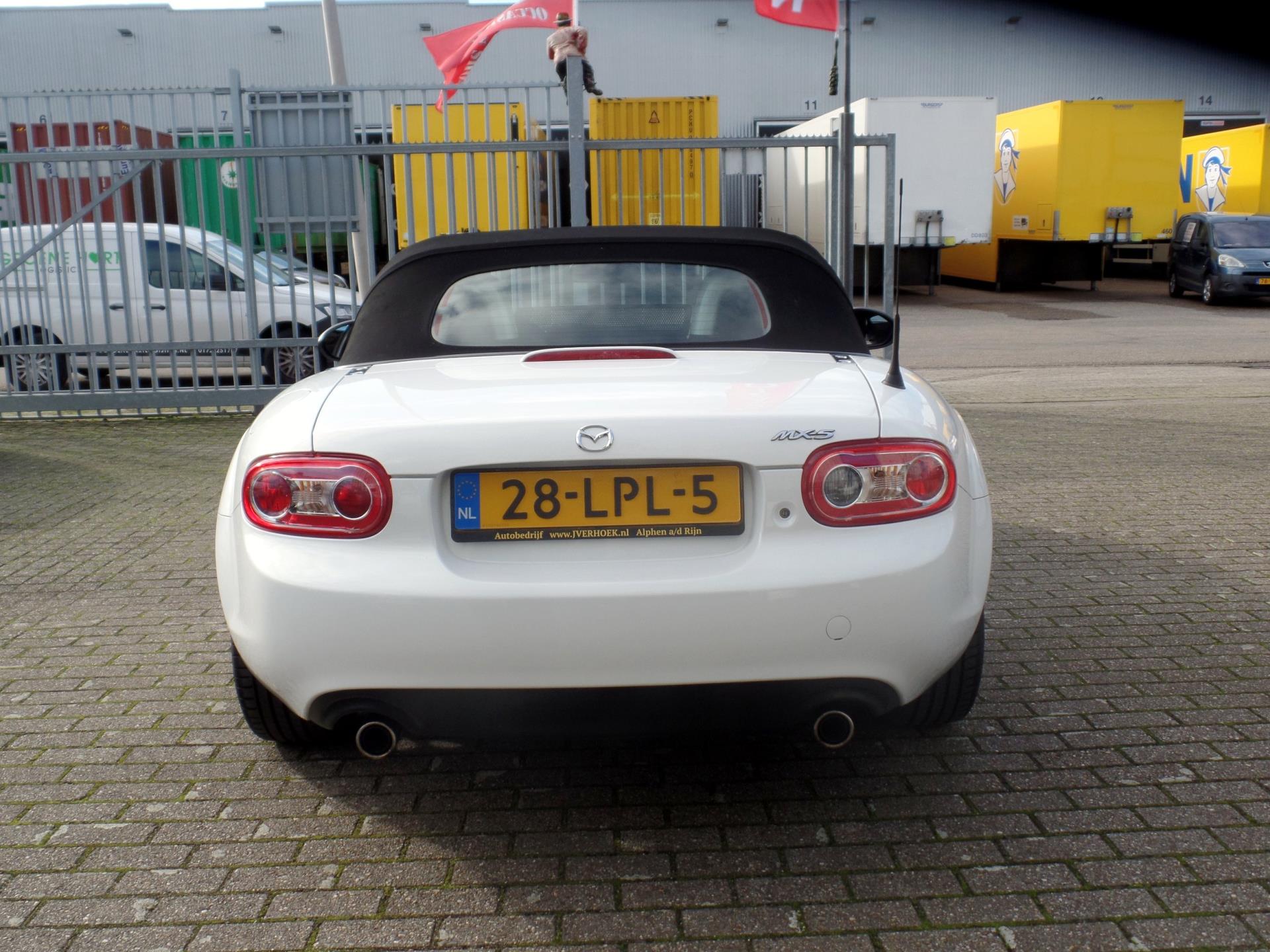 mazda-mx-5-image6.jpg
