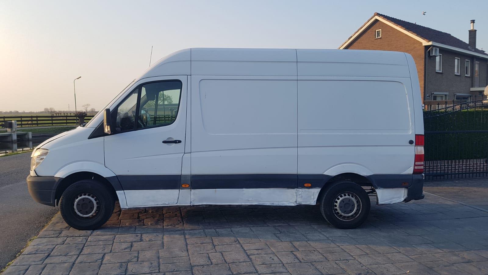 mercedes-benz-sprinter-image7.jpg