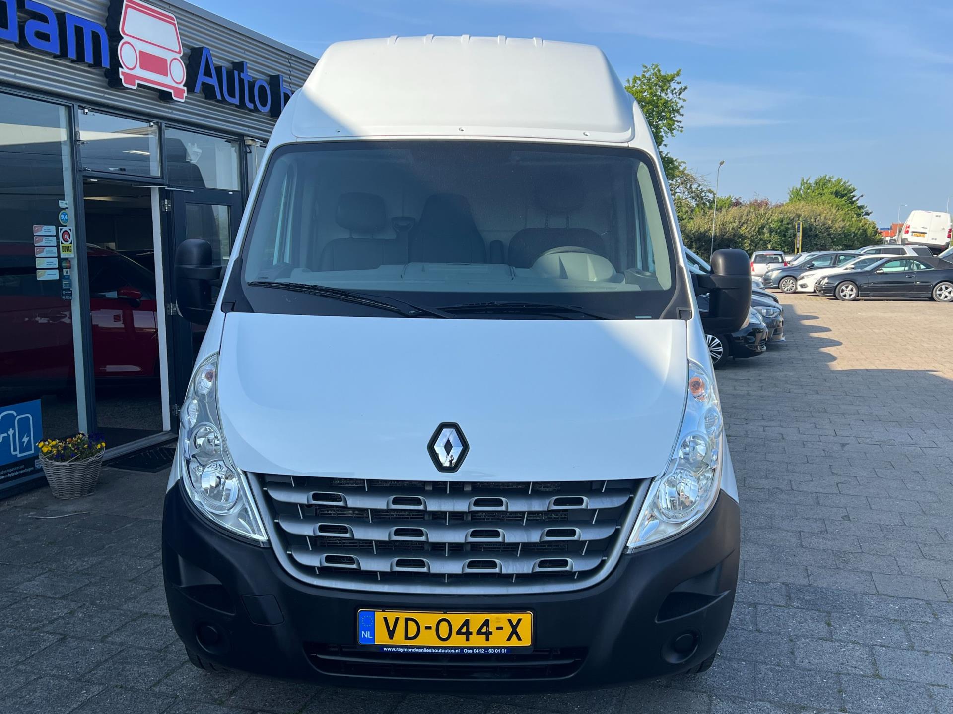 renault-master-image4.jpg