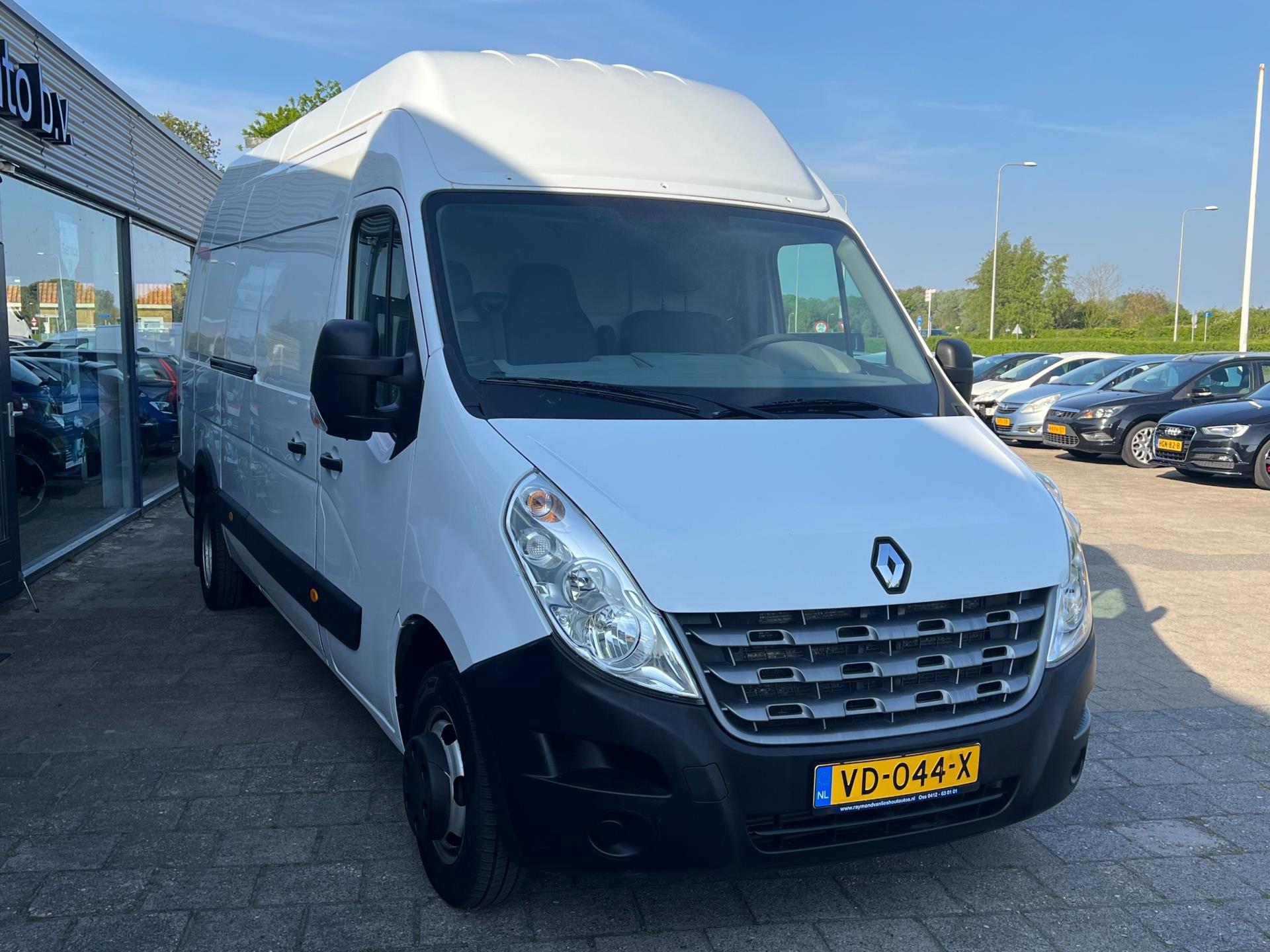 renault-master-image5.jpg