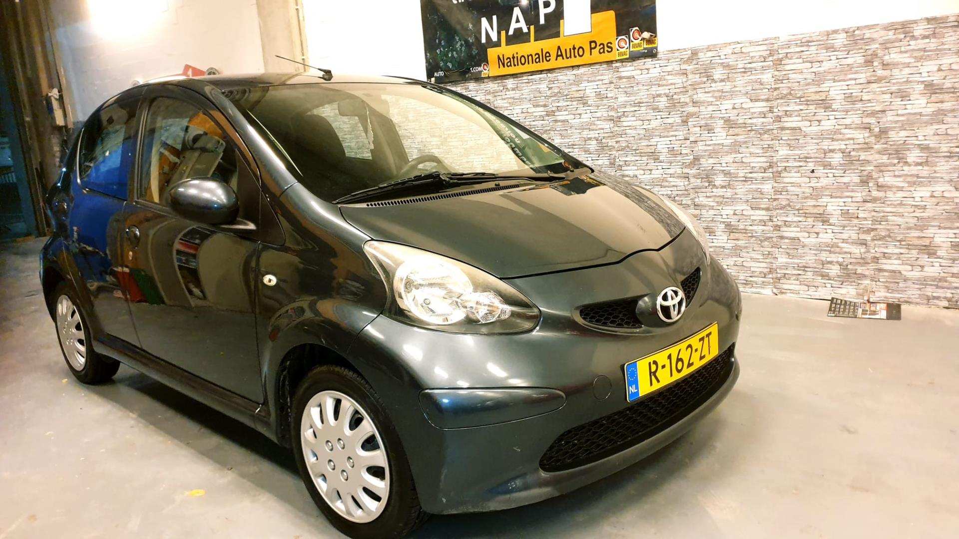 toyota-aygo-image5.jpg