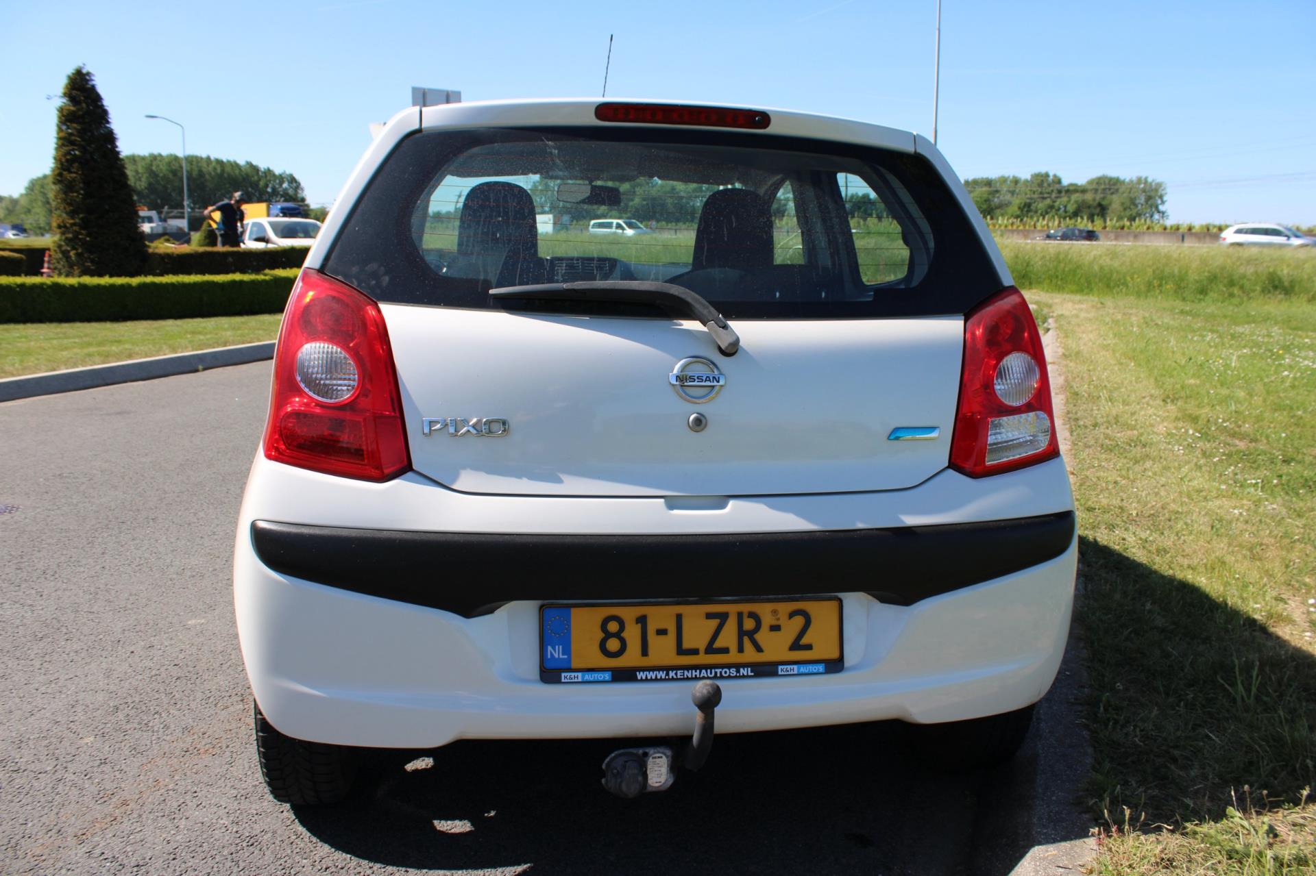 nissan-pixo-image5.jpg
