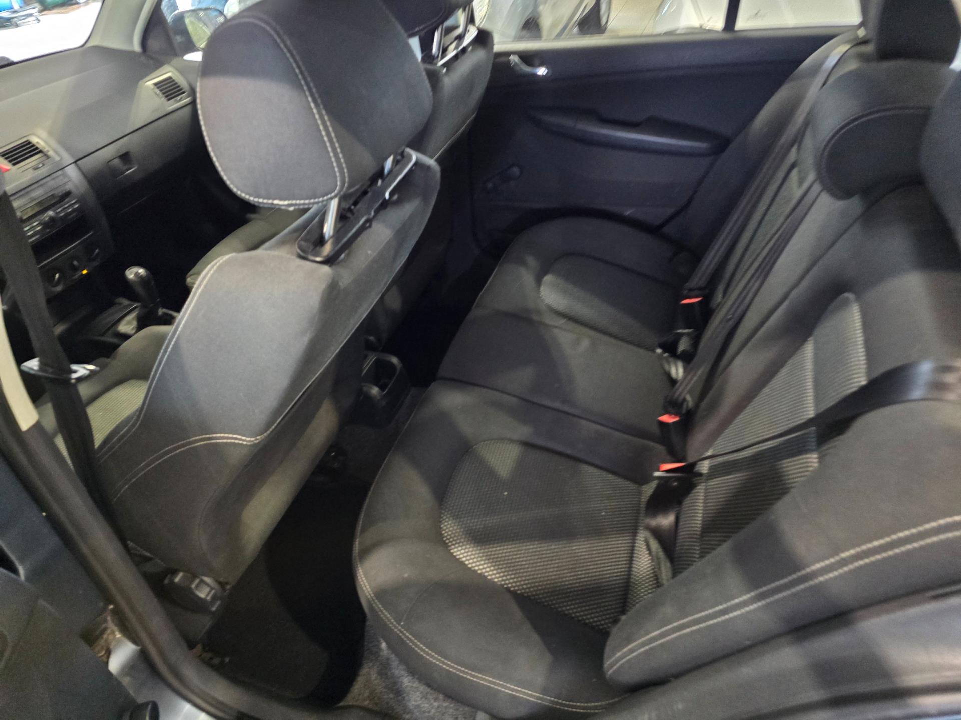 skoda-fabia-image8.jpg