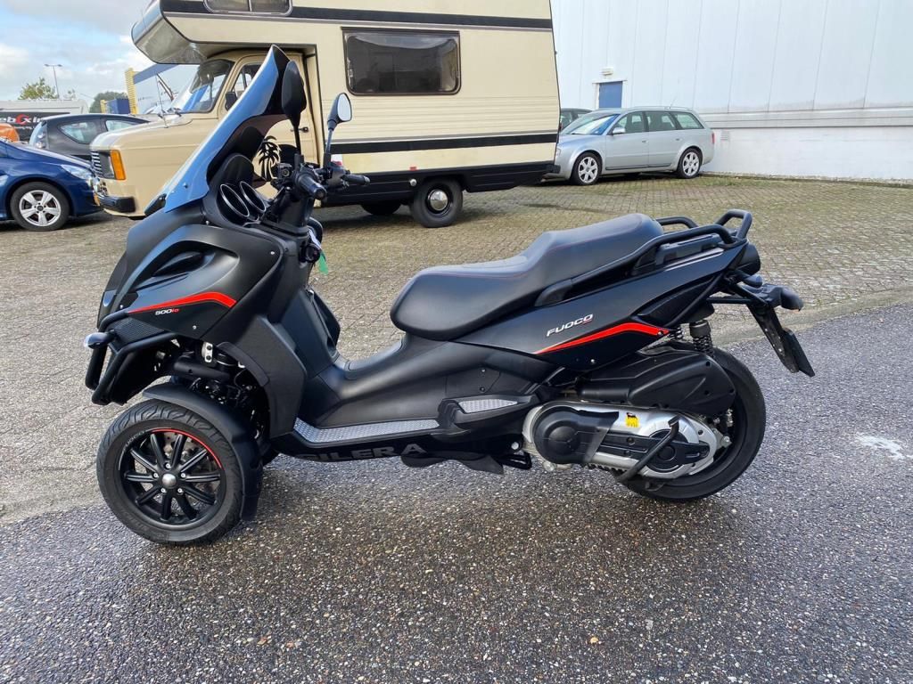 gilera-fuoco-image2.jpg