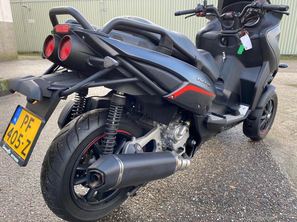 gilera-fuoco-image6.jpg