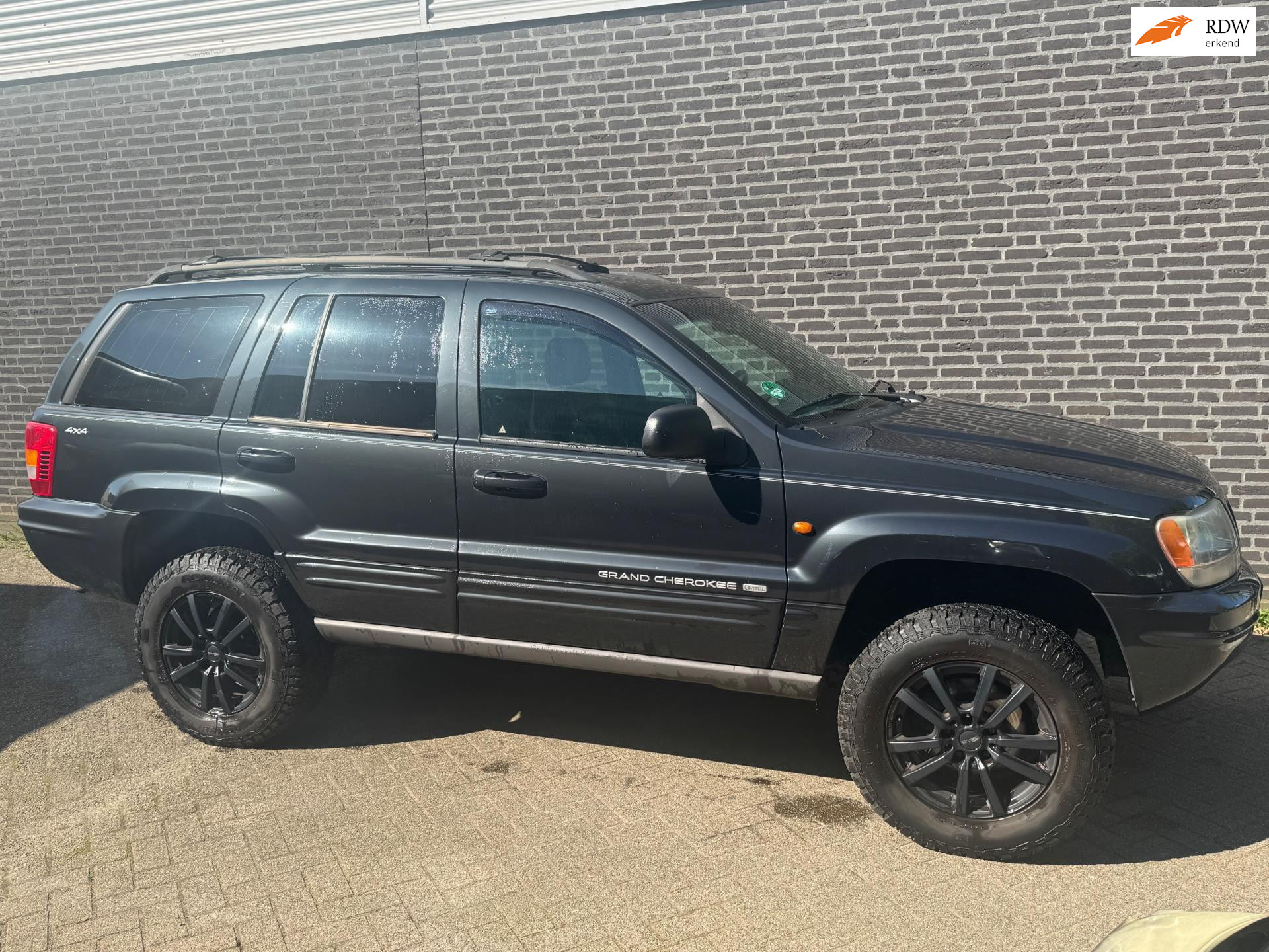 173994390/jeep-grand-cherokee-image1.jpg