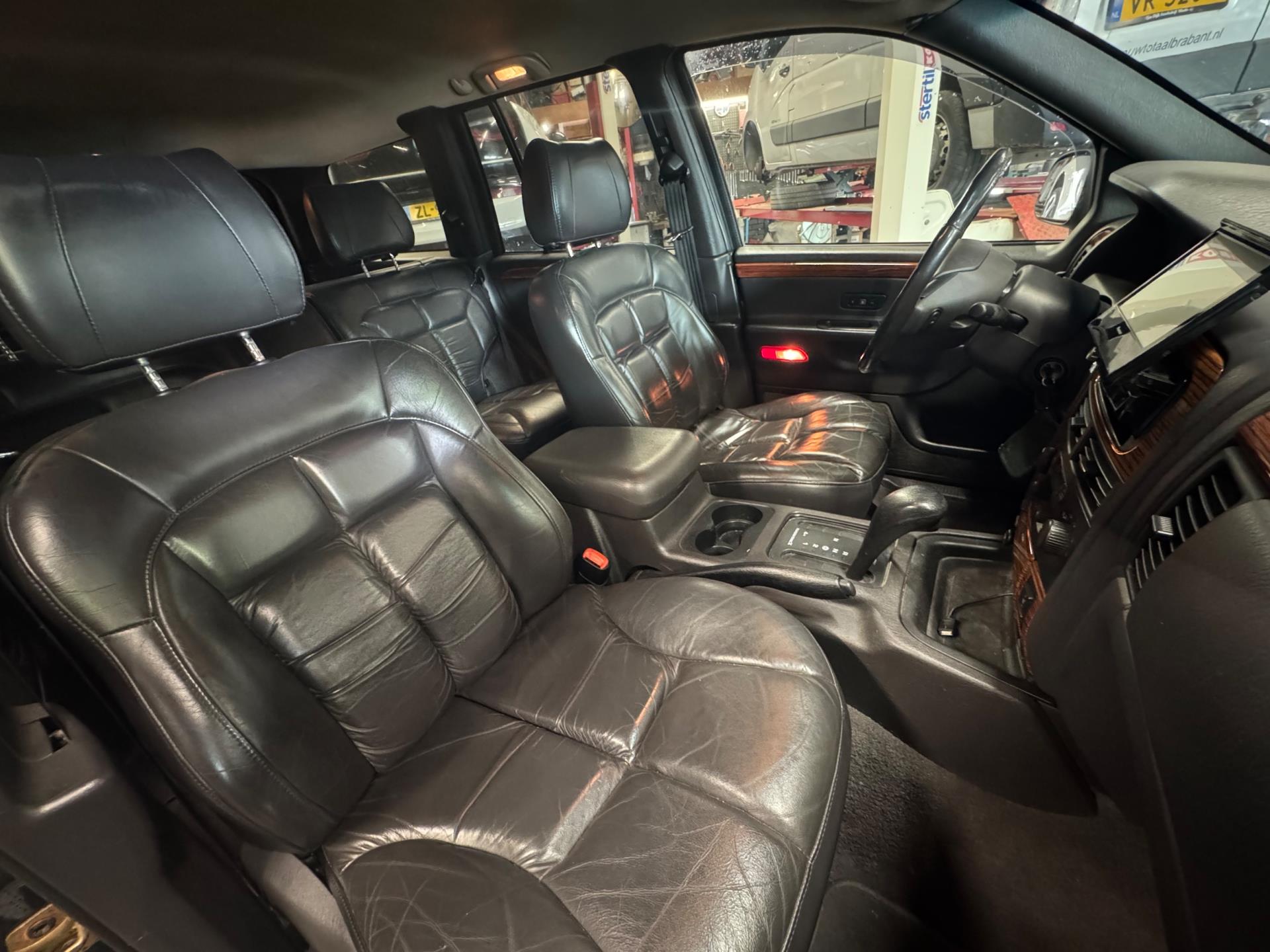jeep-grand-cherokee-image10.jpg