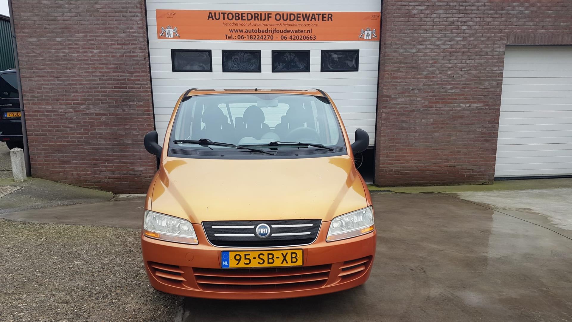 fiat-multipla-image5.jpg