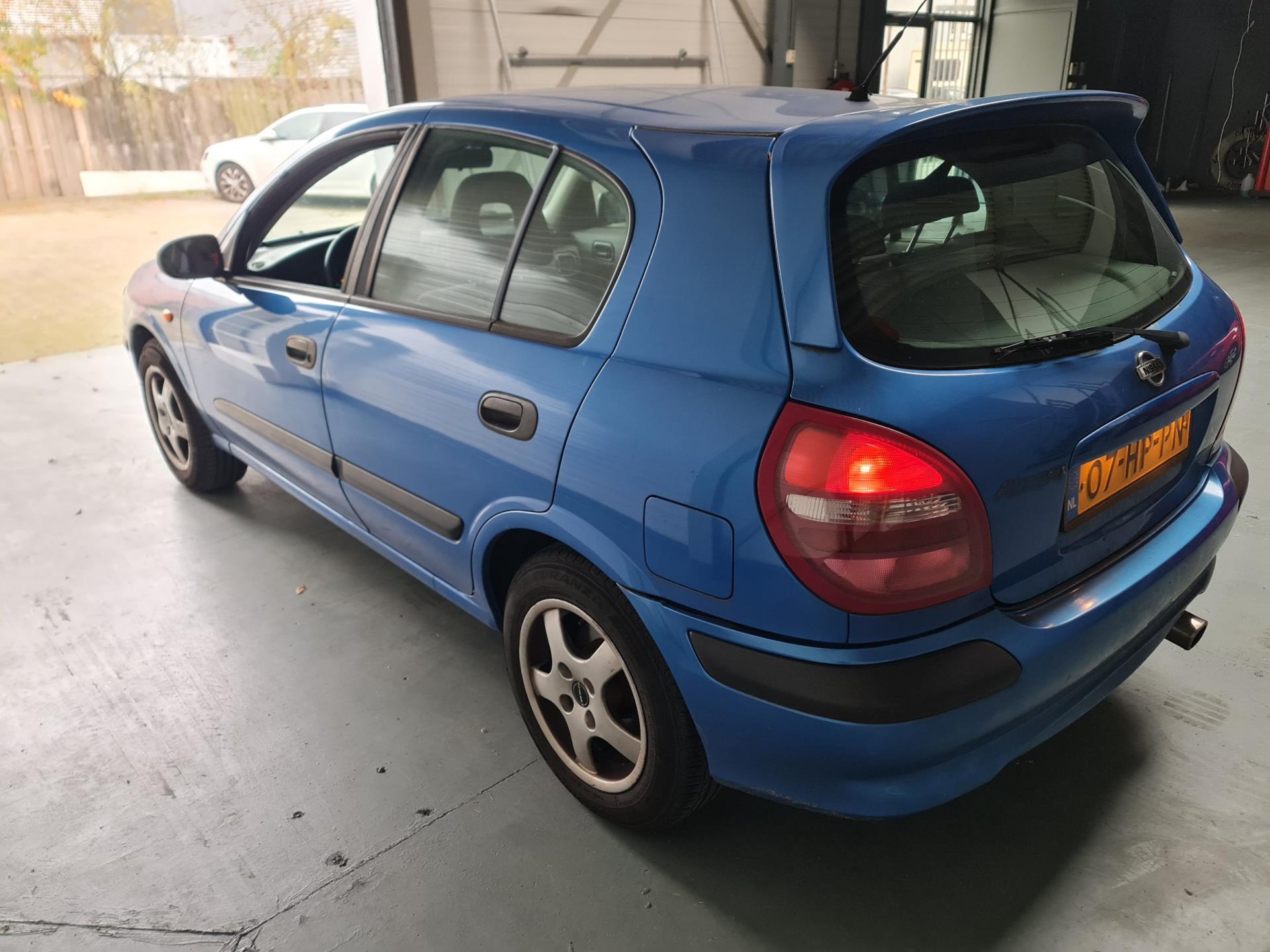 nissan-almera-image6.jpg