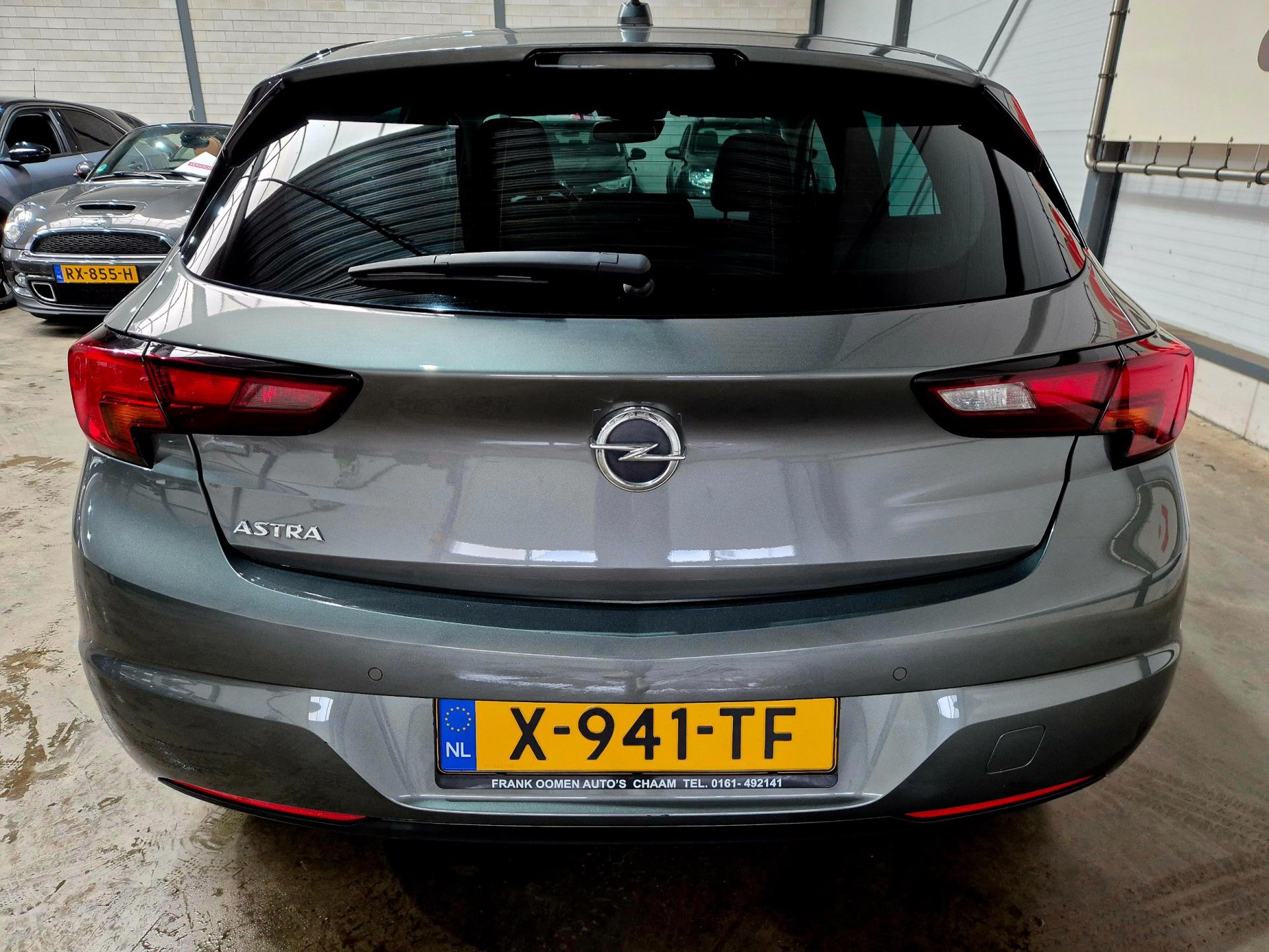 opel-astra-image5.jpg