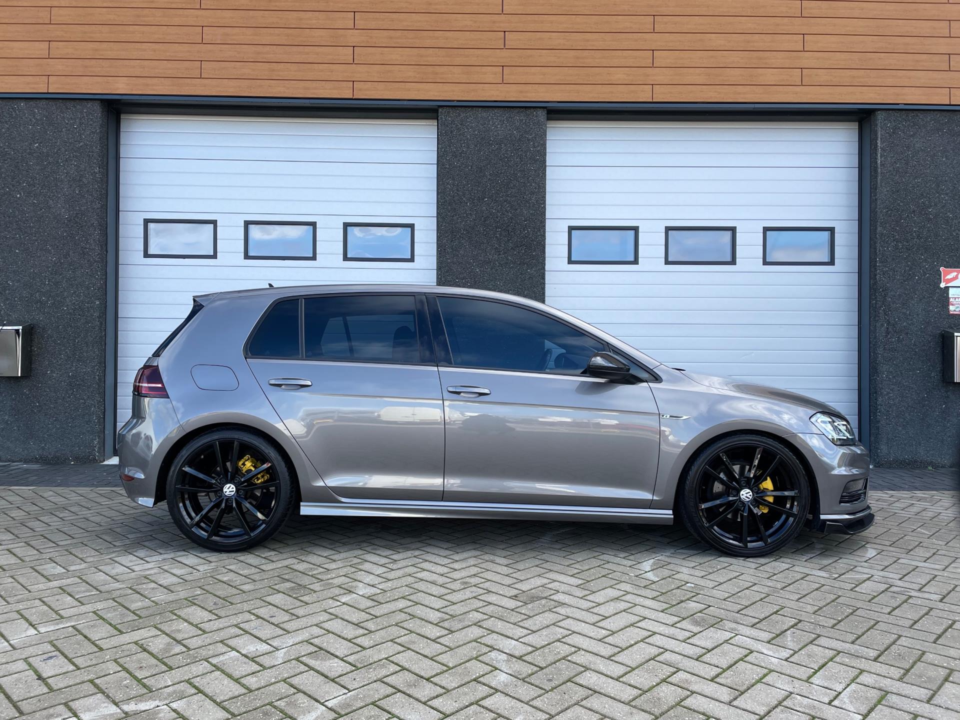 volkswagen-golf-image5.jpg